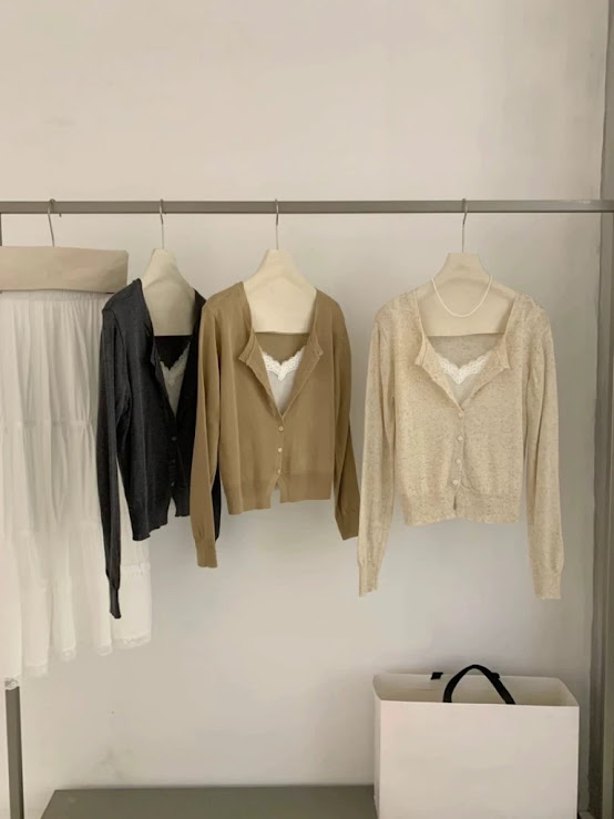 Lucas - Áo len cardigan cài cúc phối viền ren trắng