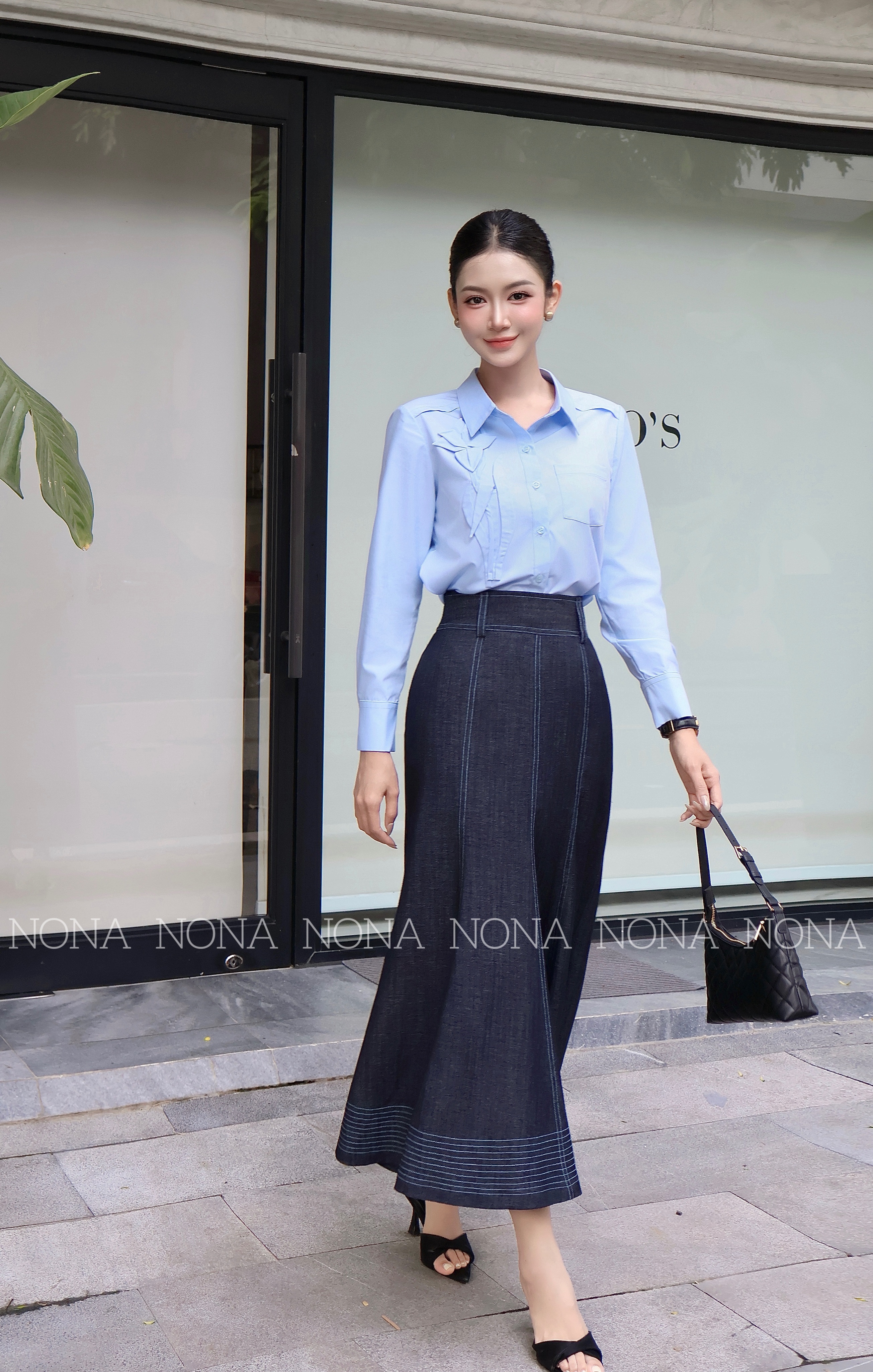 Áo sơ mi nữ đính hoa 3D màu xanh dài tay cổ đức có túi ngực phong cách công sở nữ tính A723