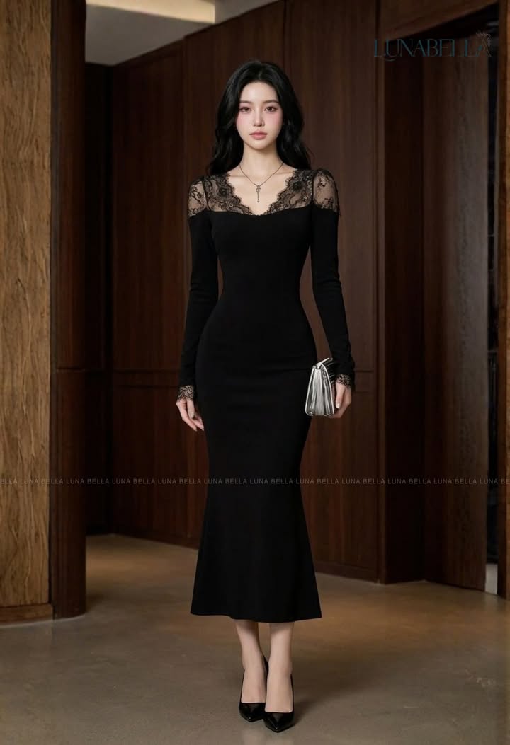 Váy thun spandex dài phối ren AURELIS màu ĐEN