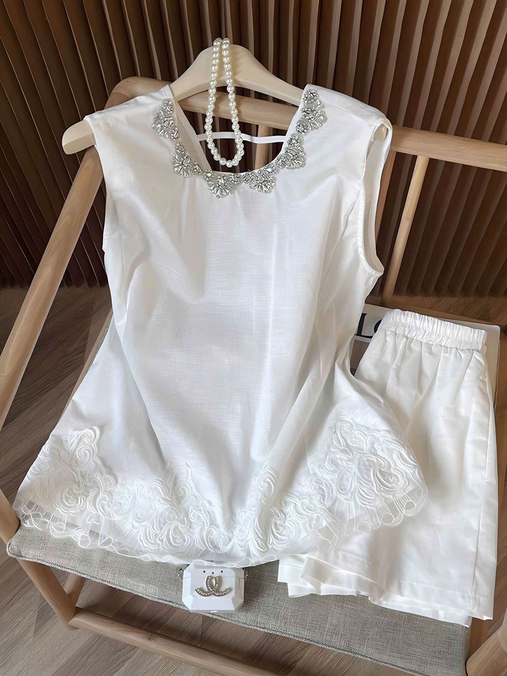 MS PG2402522 : Set Áo Sát Nách Đính Đá & Quần Short