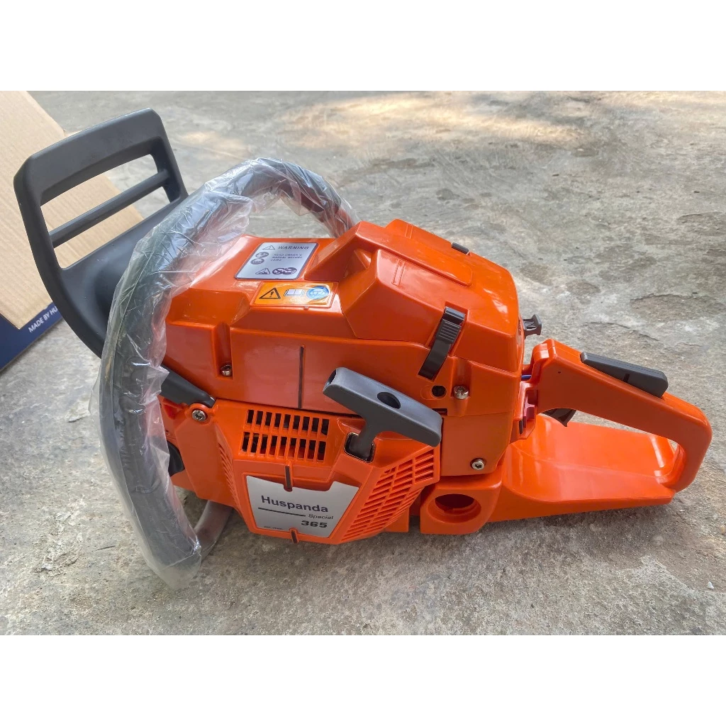 Cưa xích khai thác Huspanda chạy xăng - Lam đúc latinh - hỏe bền bỉ - Giá rẻ