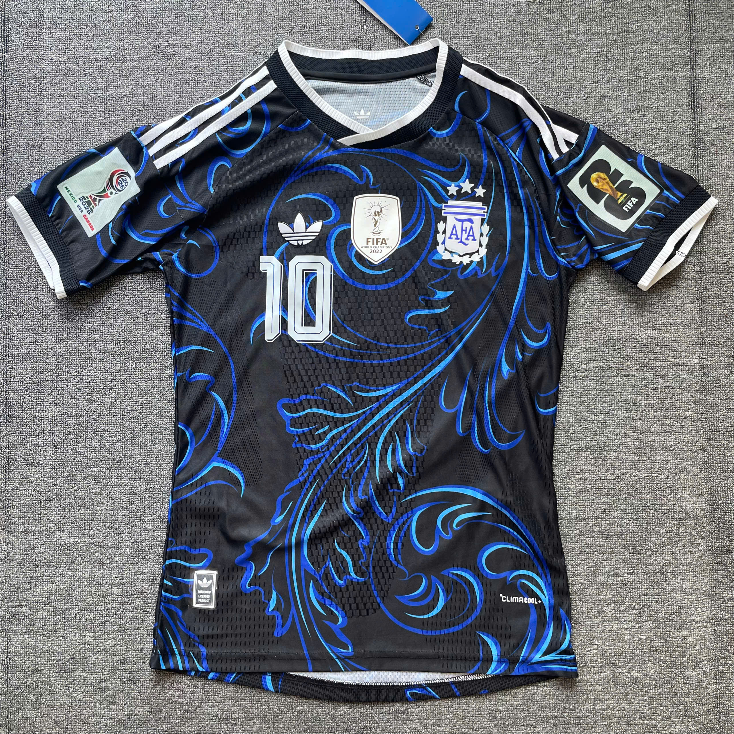 SALE 57 - Size: S