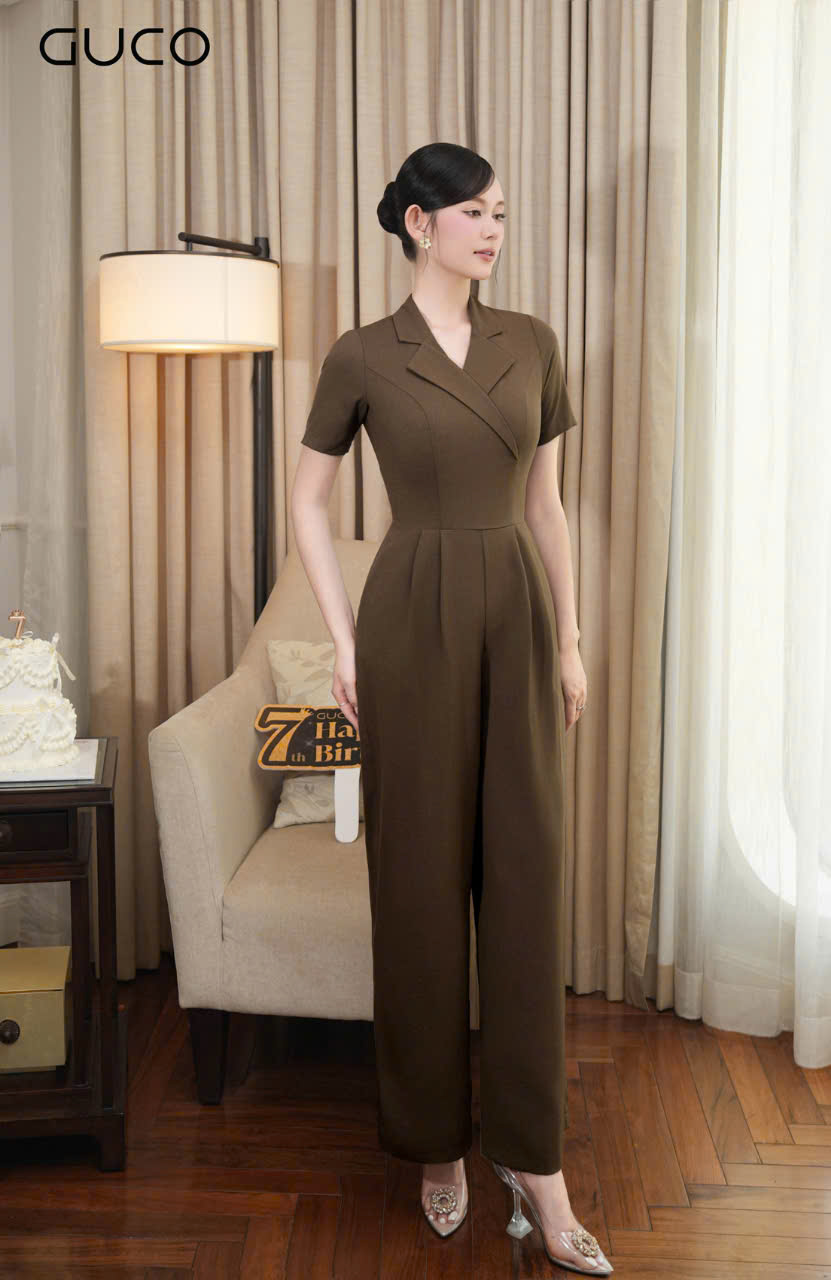 JUMPSUIT CỔ VEST ỐNG SUÔNG - NÂU_thumbnail_2