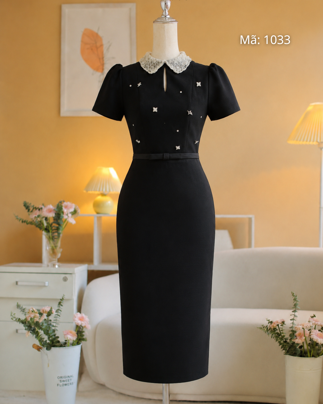 Đầm Bút Chì Cổ Cườm Đính Charm