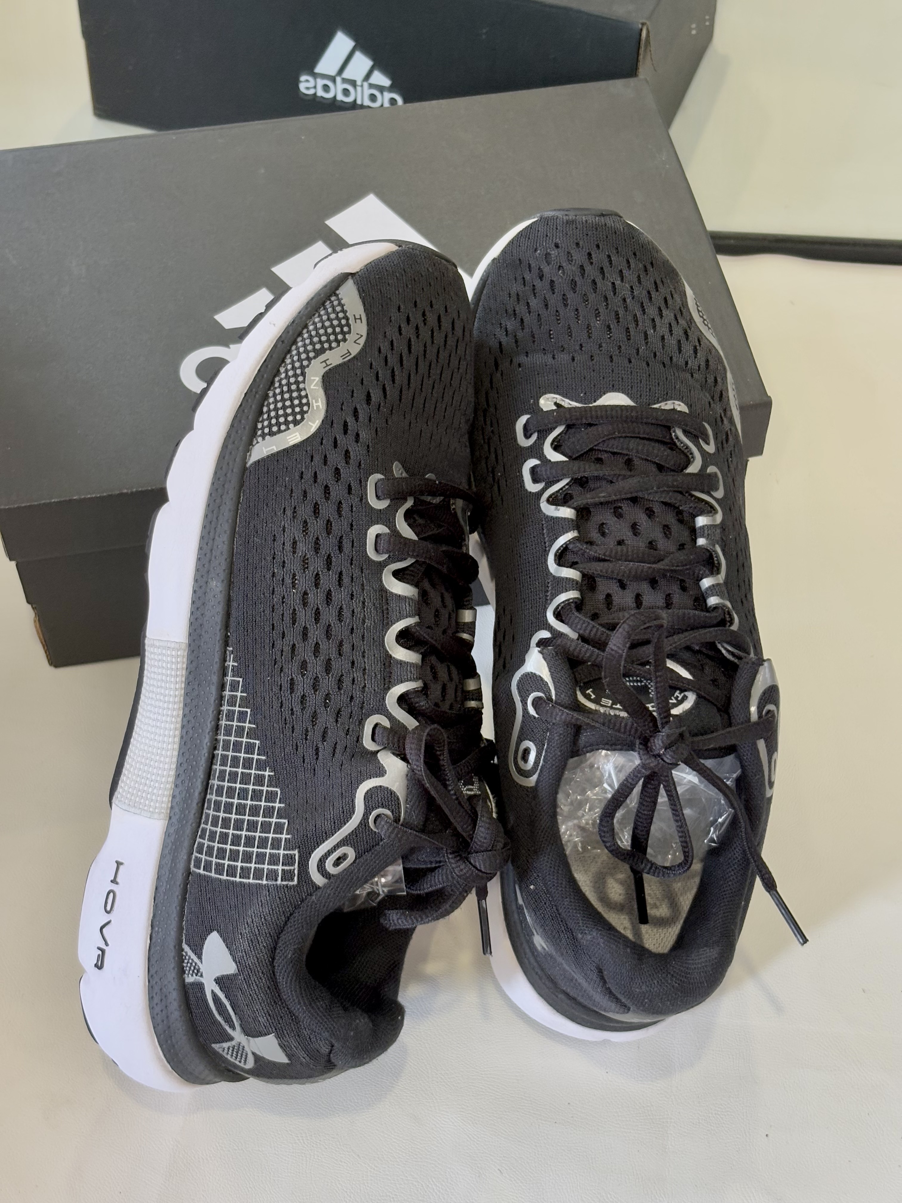 Under Armour HOVR Infinite 3021395-001_thumbnail_4
