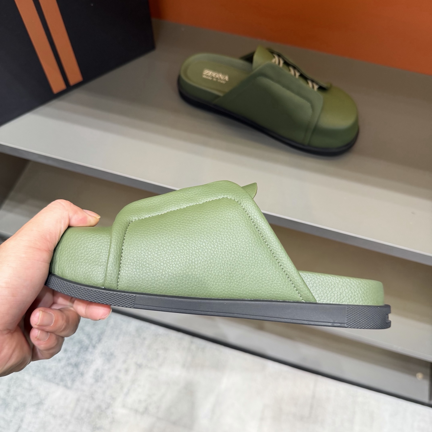Sục Zegna_thumbnail_6