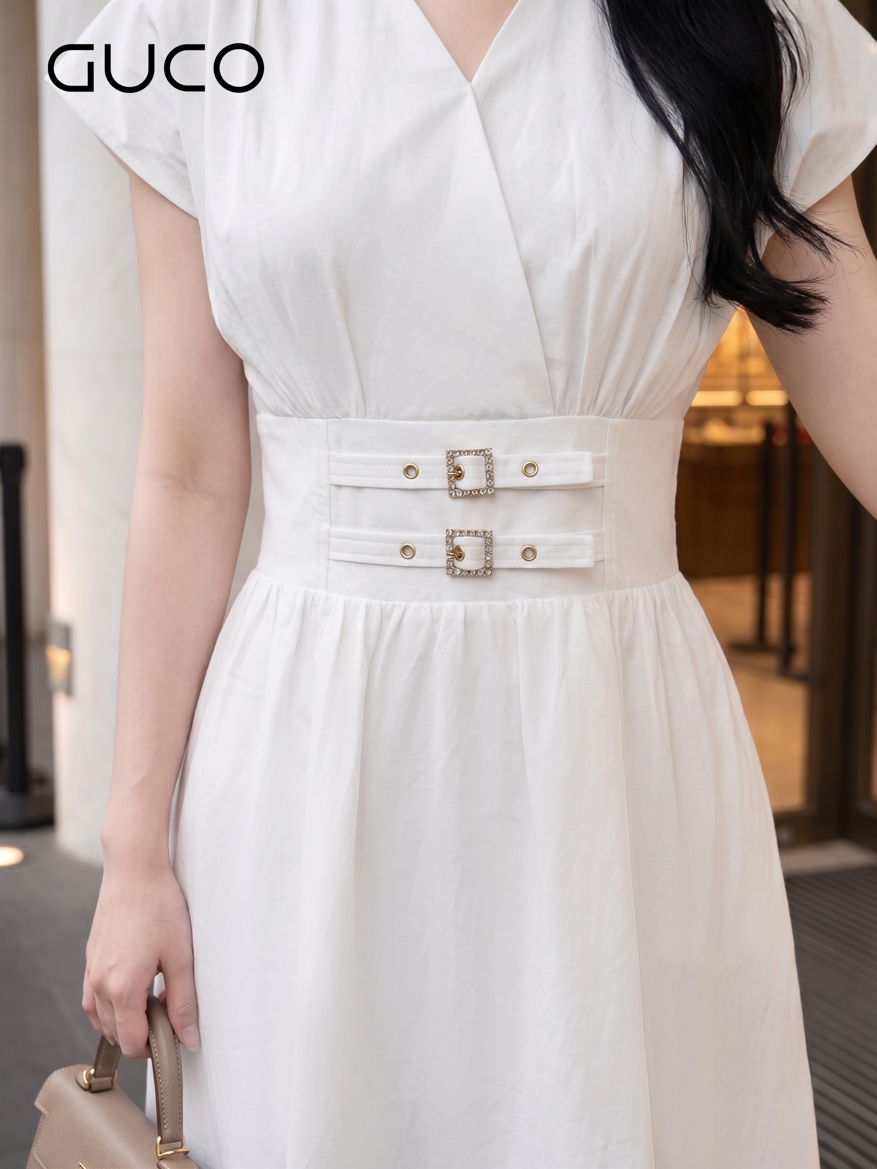 Đầm Midi Trắng Cổ V Xếp Ly Eo Corset_thumbnail_2