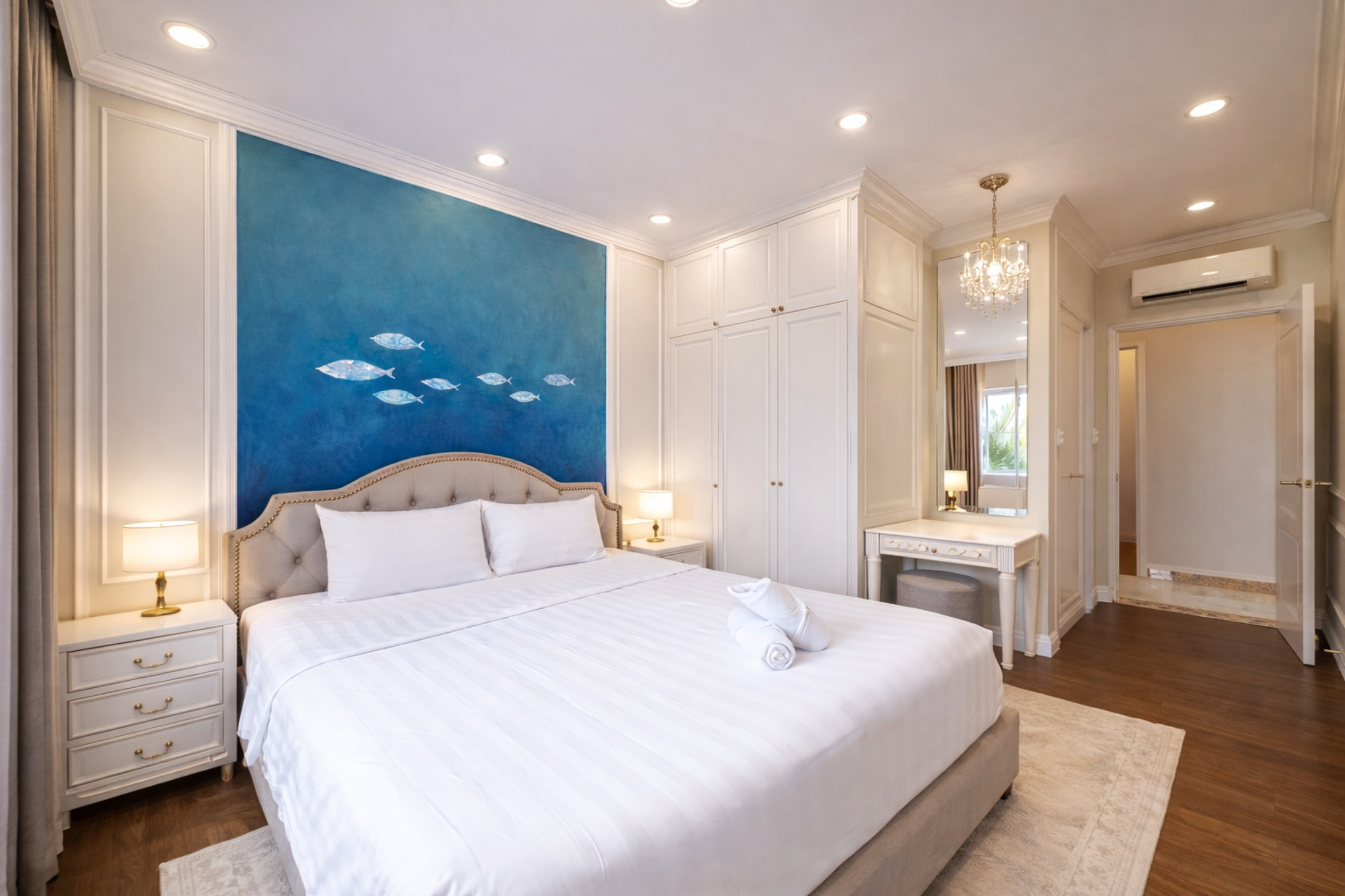 the-moon-villa-novaworld-phan-thiet-bedroom-blue-02-4000px
