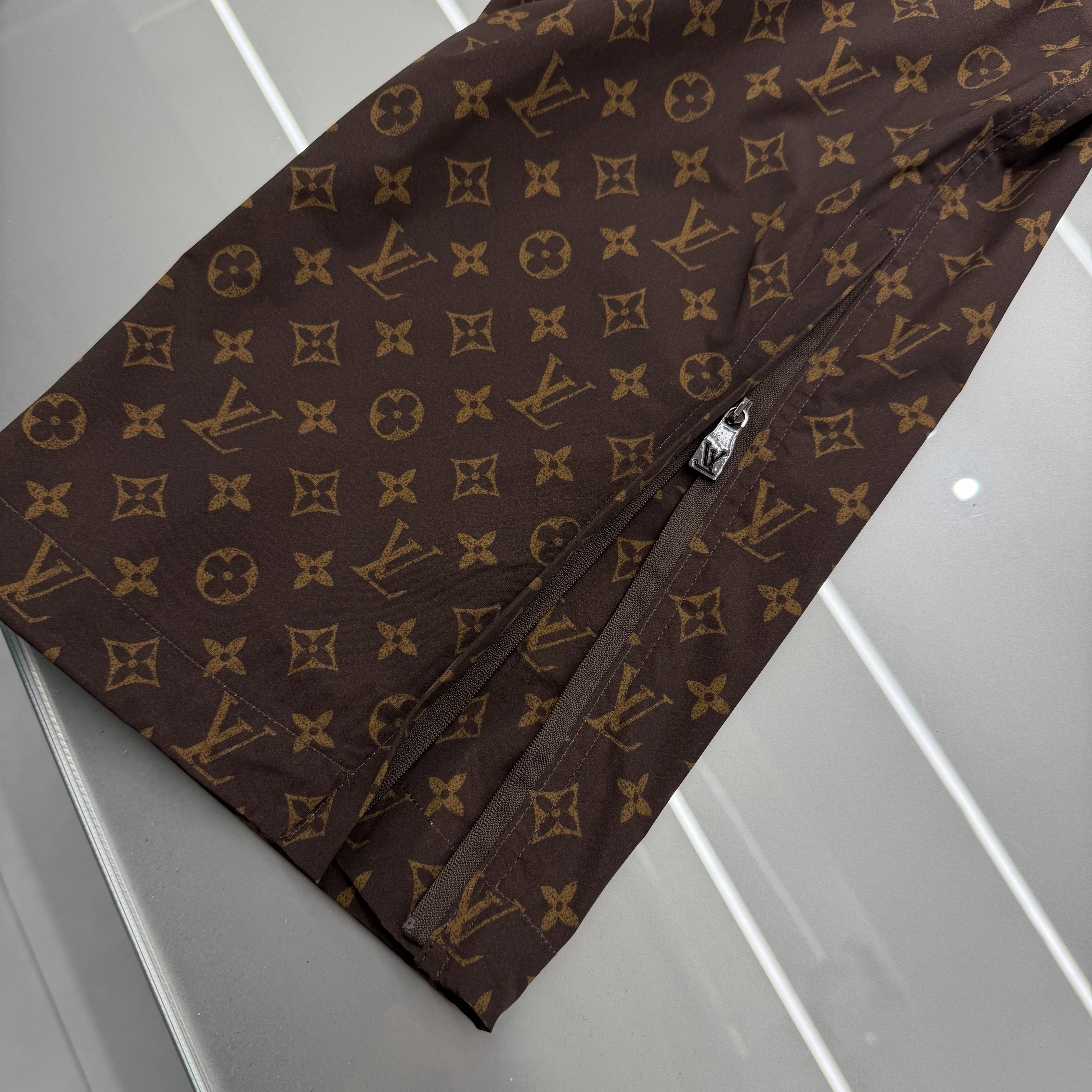 Bộ LV 