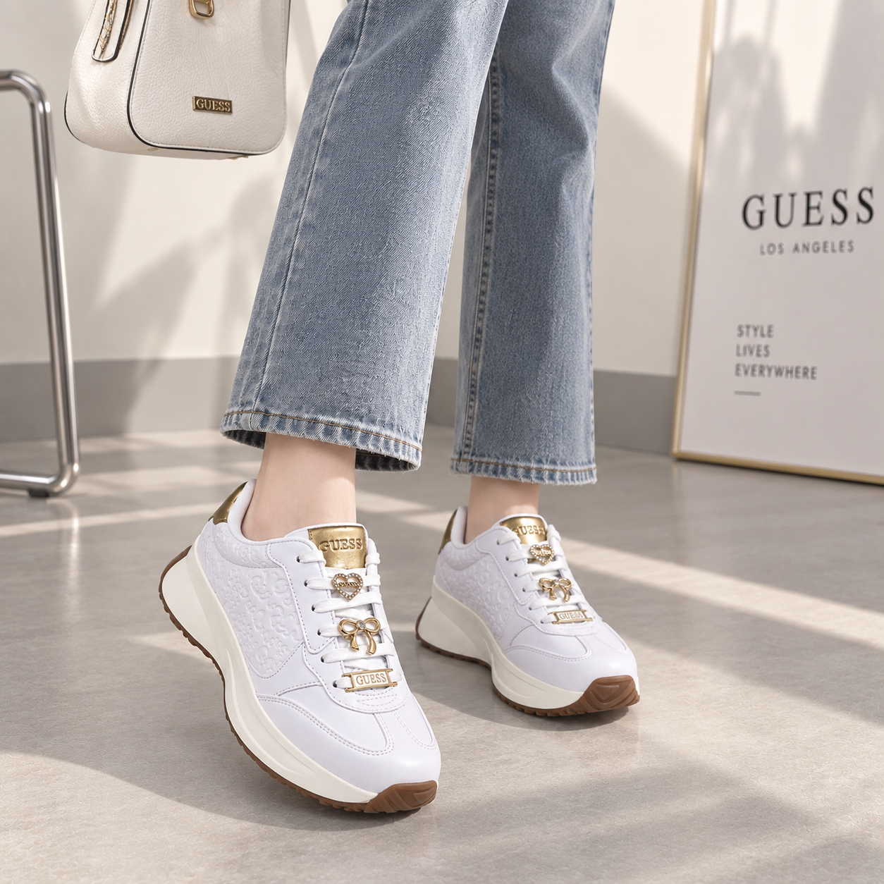 Giày Guess Trắng_thumbnail_3