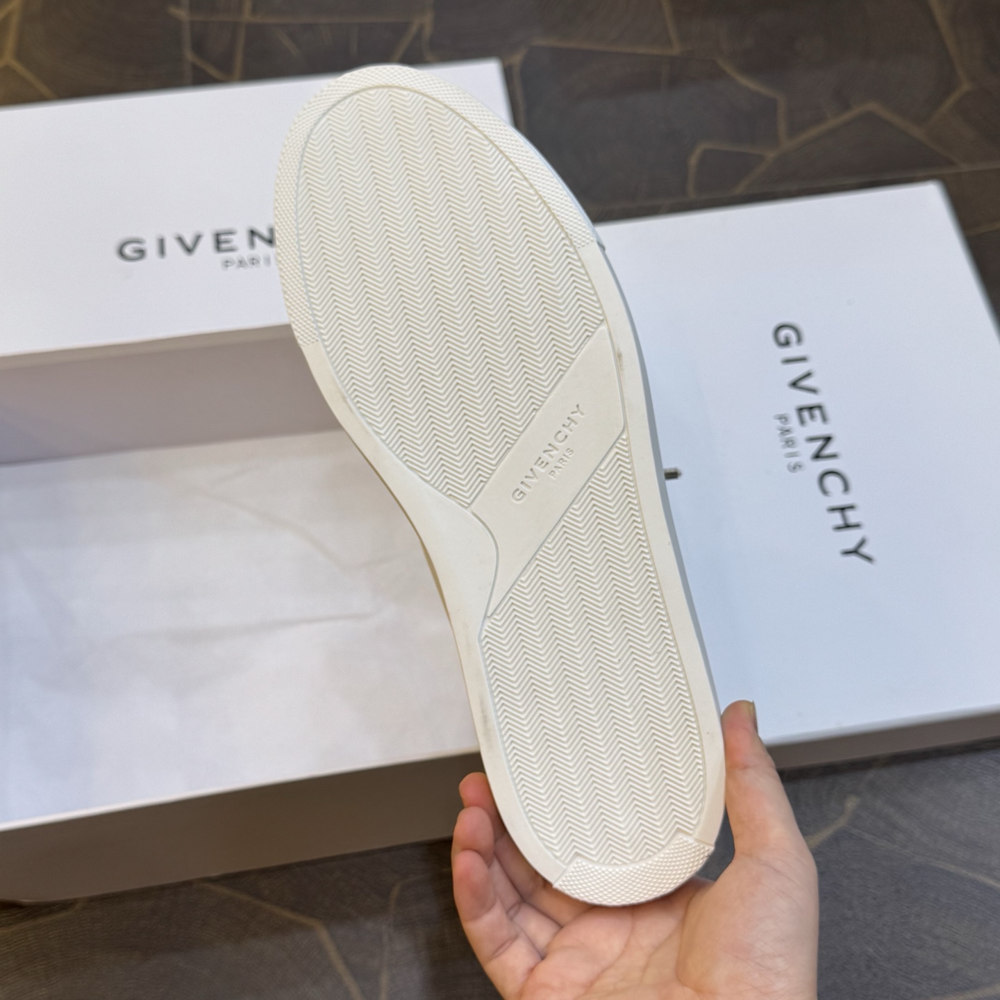 Giày Givenchy_thumbnail_4