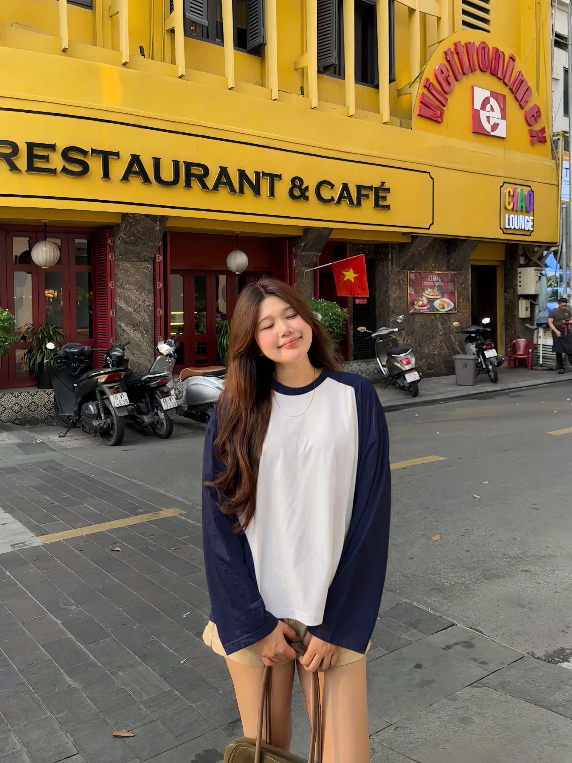 Áo thun nữ tay dài raglan phối màu form boxy trơn Miucho AT00076_thumbnail_6