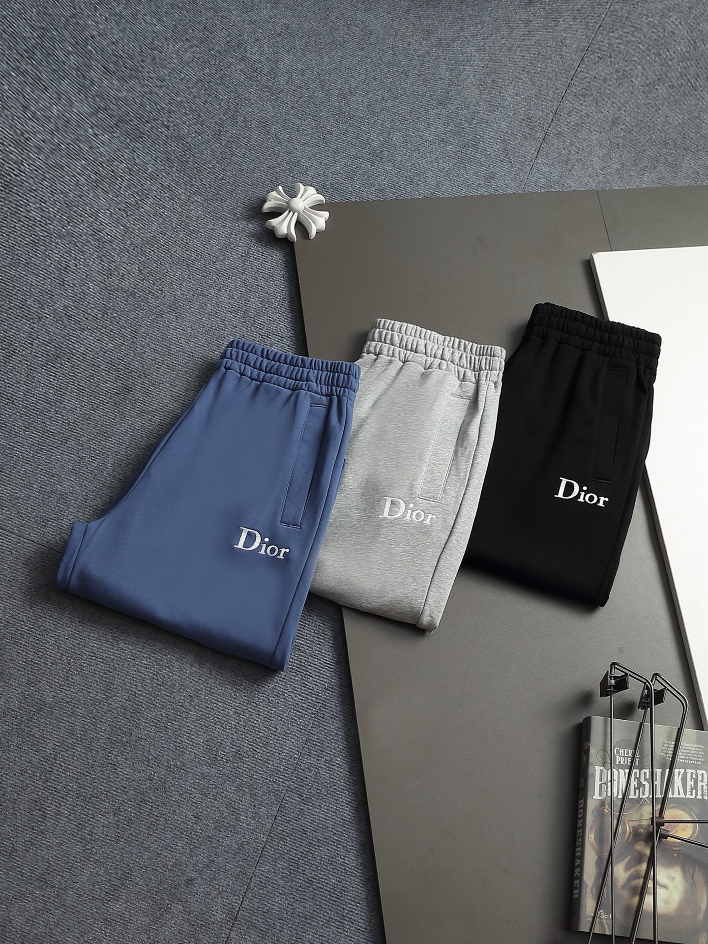 Quần Nỉ Dior