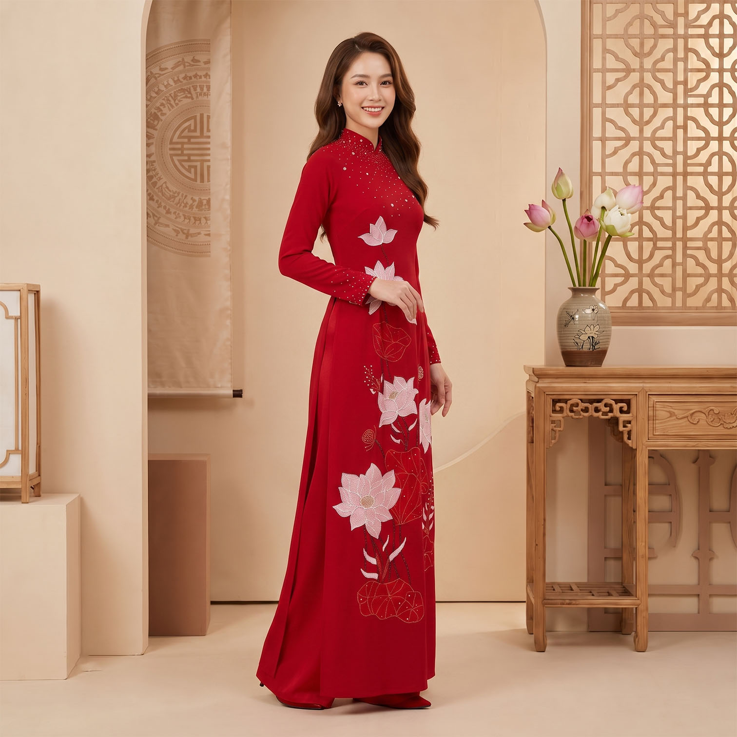 Áo Dài Mẹ Cô Dâu Chú Rể Đỏ Ruby Đính Hoa Sen Sang Trọng AM26-15