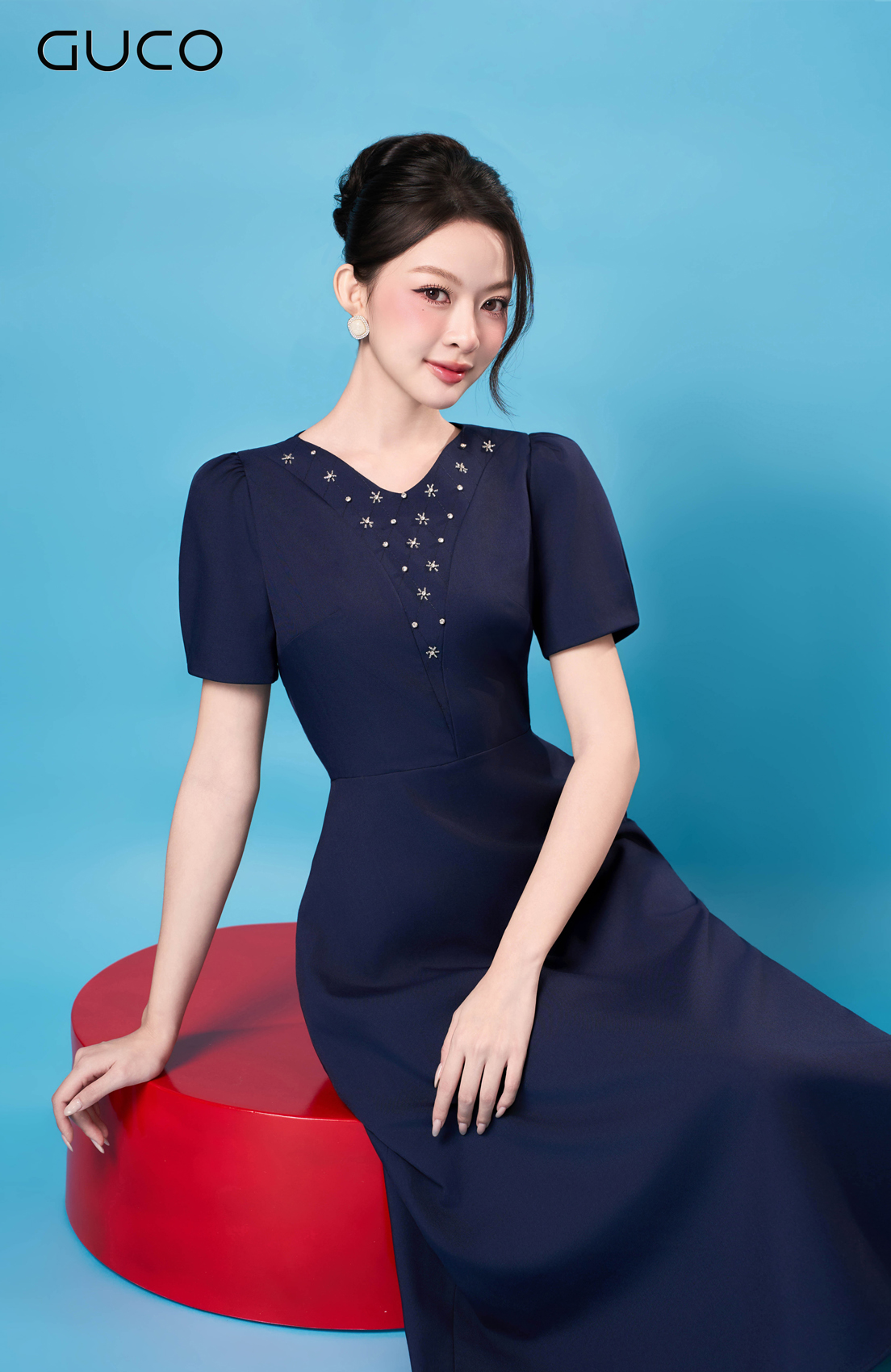 Đầm Xòe Xanh Navy Vai Đính Đá_thumbnail_3
