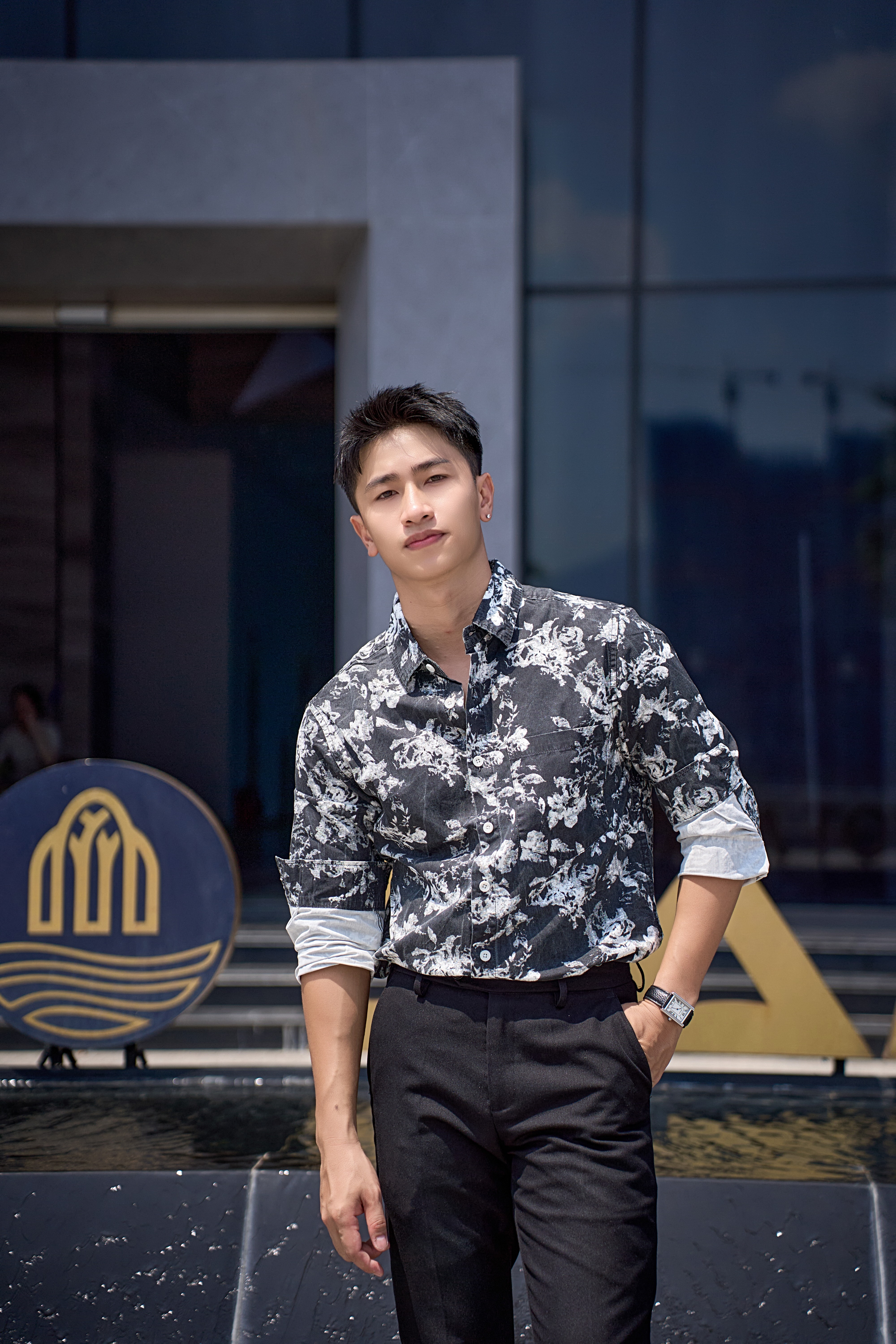SA109 - Áo Sơ Mi Nam Tay Dài Phong Cách Nhật Bản In Hoa Đen Trắng Thời Trang_thumbnail_8