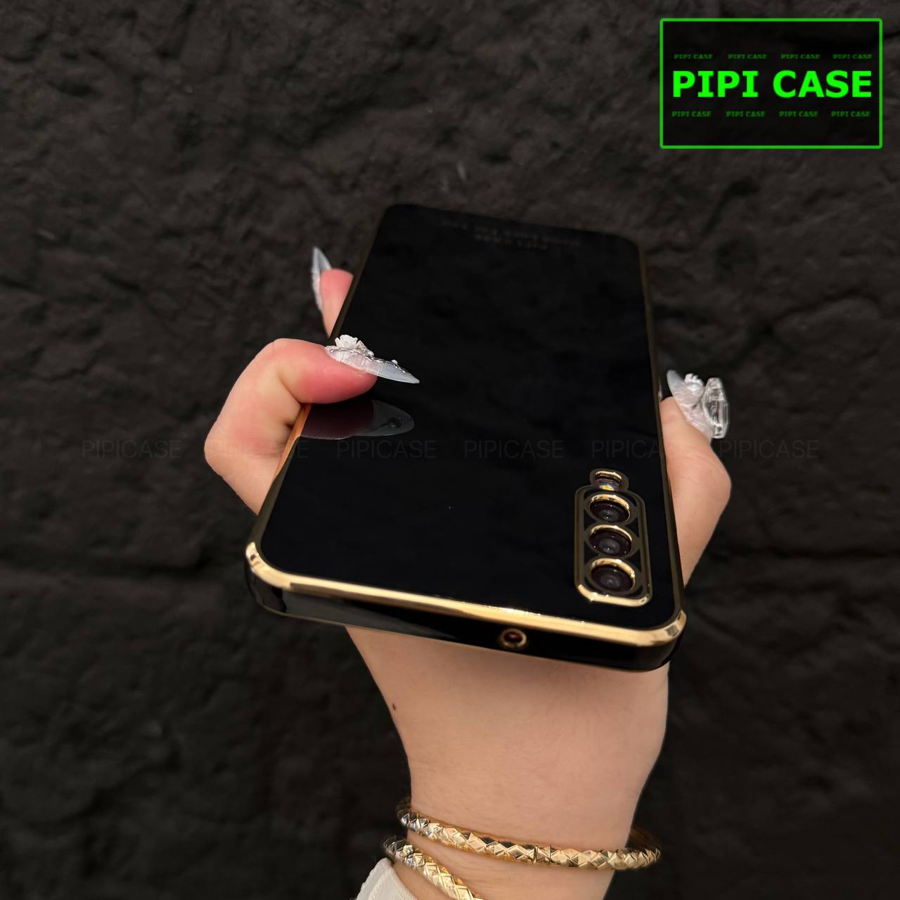 Ốp Lưng Samsung A7 2018 - Royal - Đen_thumbnail_1