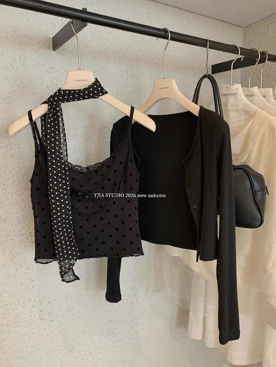 Lucas - Set váy 2 dây chấm bi viền ren dáng dài + áo khoác cardigan cài cúc + khắn chấm bi_thumbnail_7