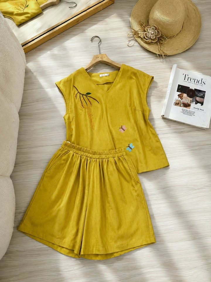 Bộ linen bột đùi áo cổ tim thêu lúa_thumbnail_2