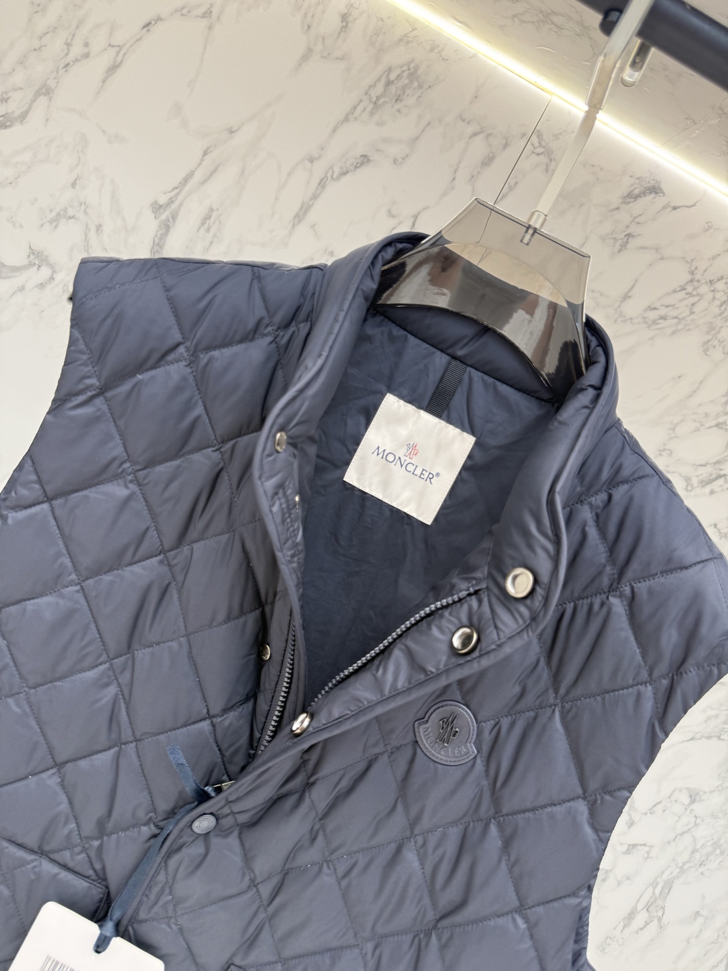 Áo Khoác Gile Moncler