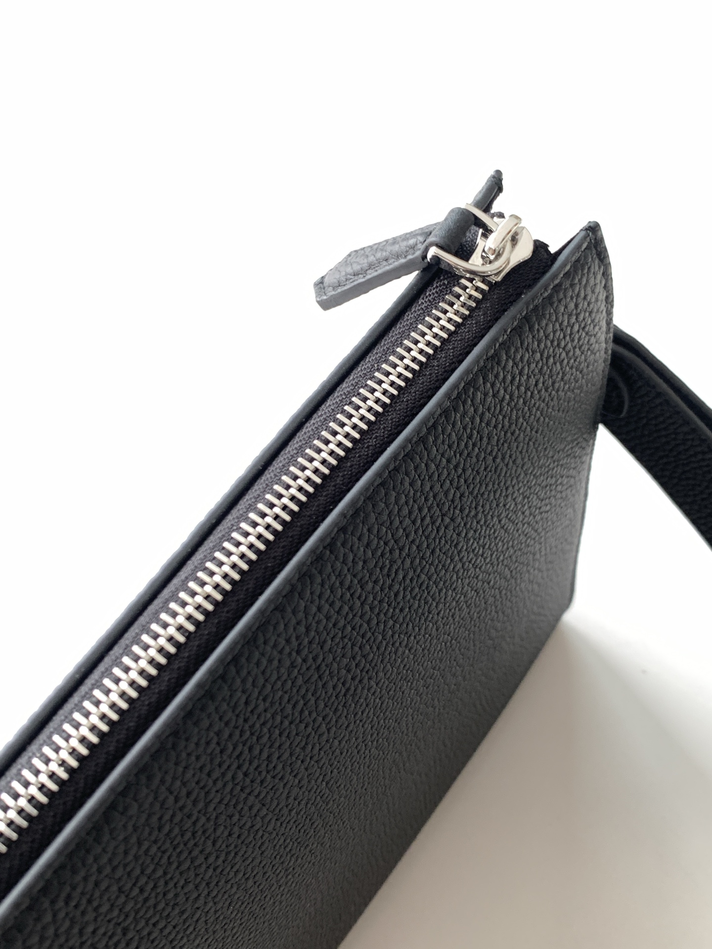 Cluth Fendi_thumbnail_6