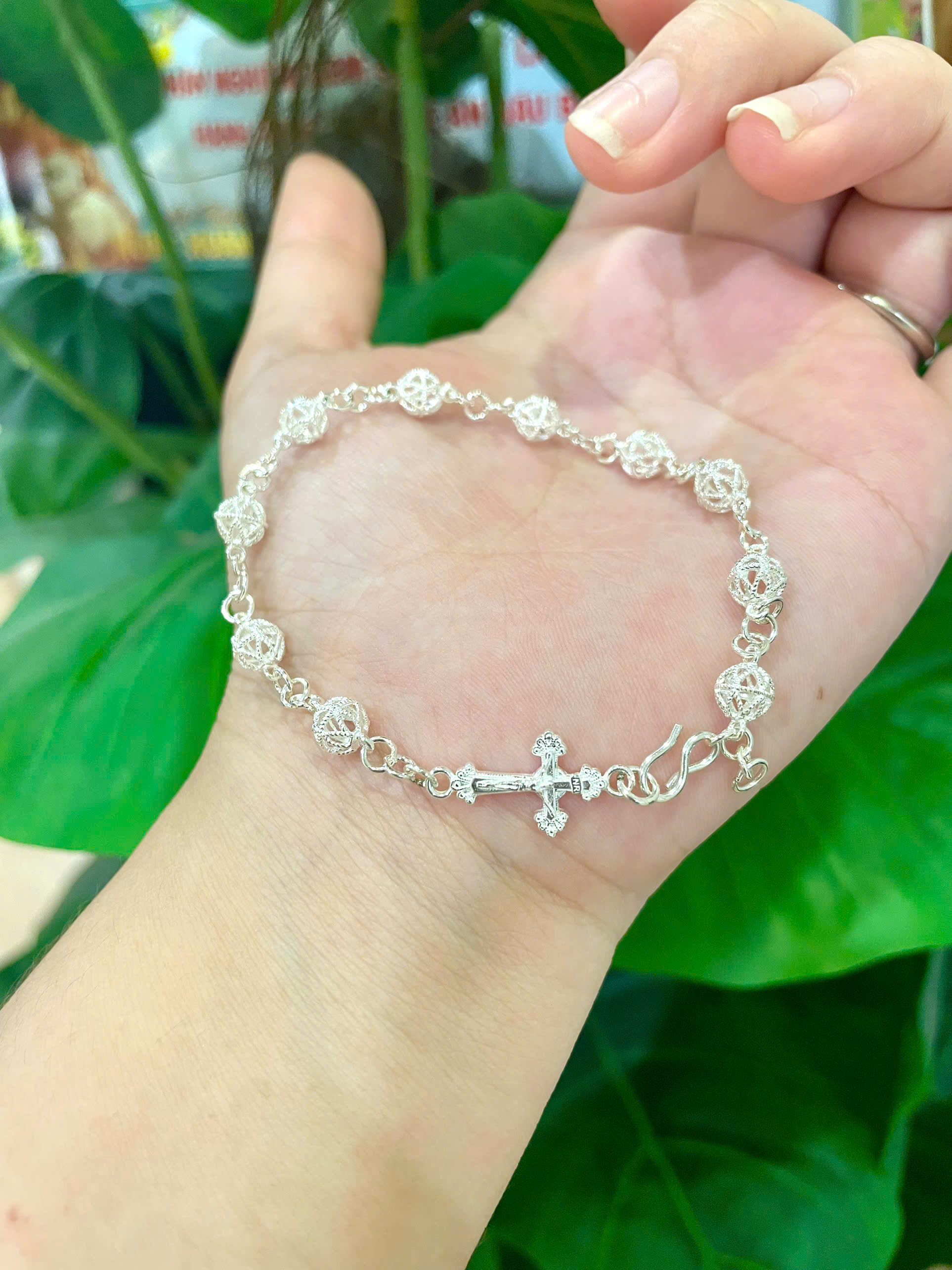 Lắc Tay Bạc Mân Côi Thánh Giá Nữ Vòng Tay Công Giáo Quả Cầu Tinh Tế Bạc Ta LB06 – Quà Tặng Ý Nghĩa_thumbnail_4