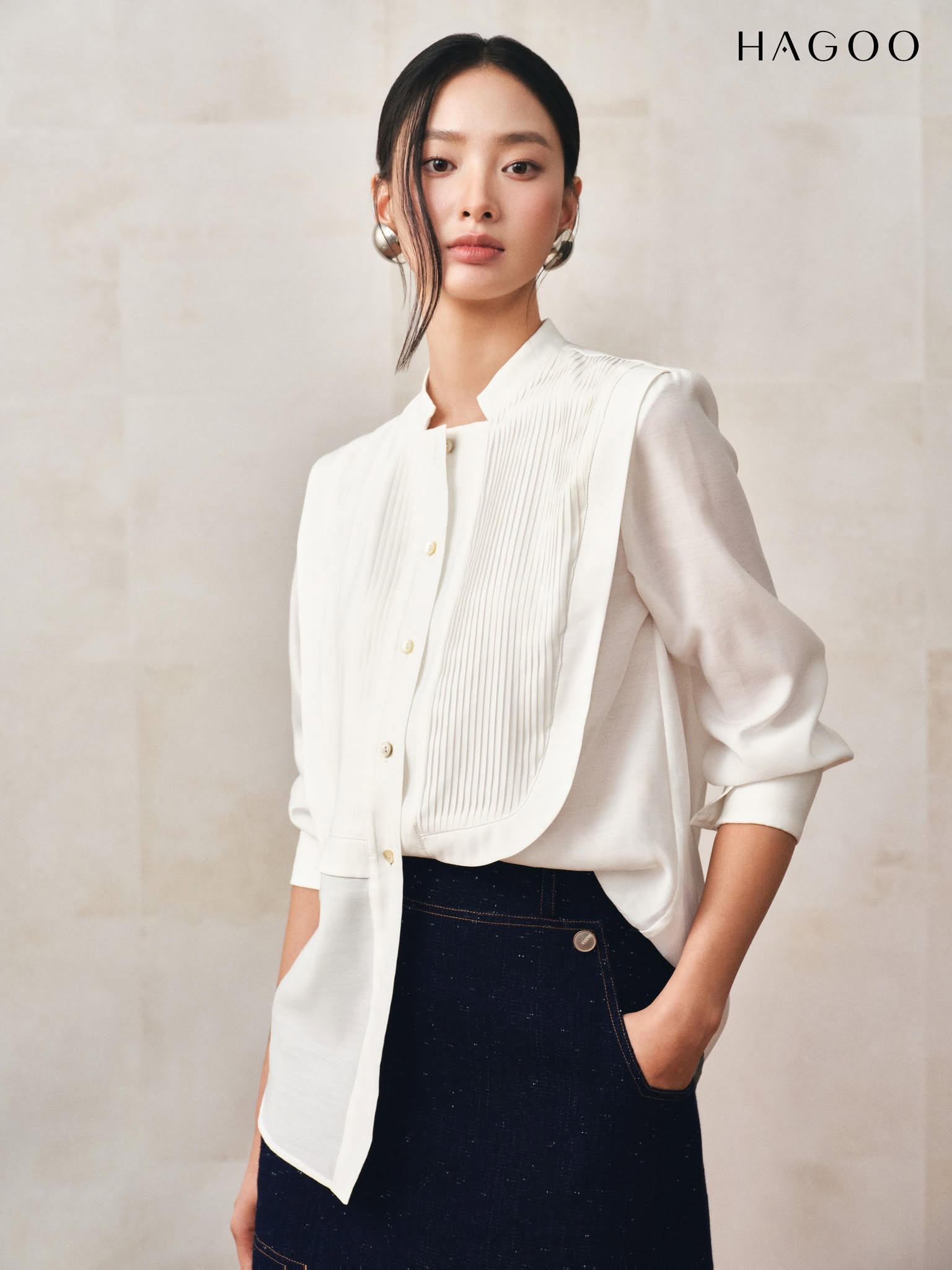 HAGOO Mandarin collar shirt with decorative pleats