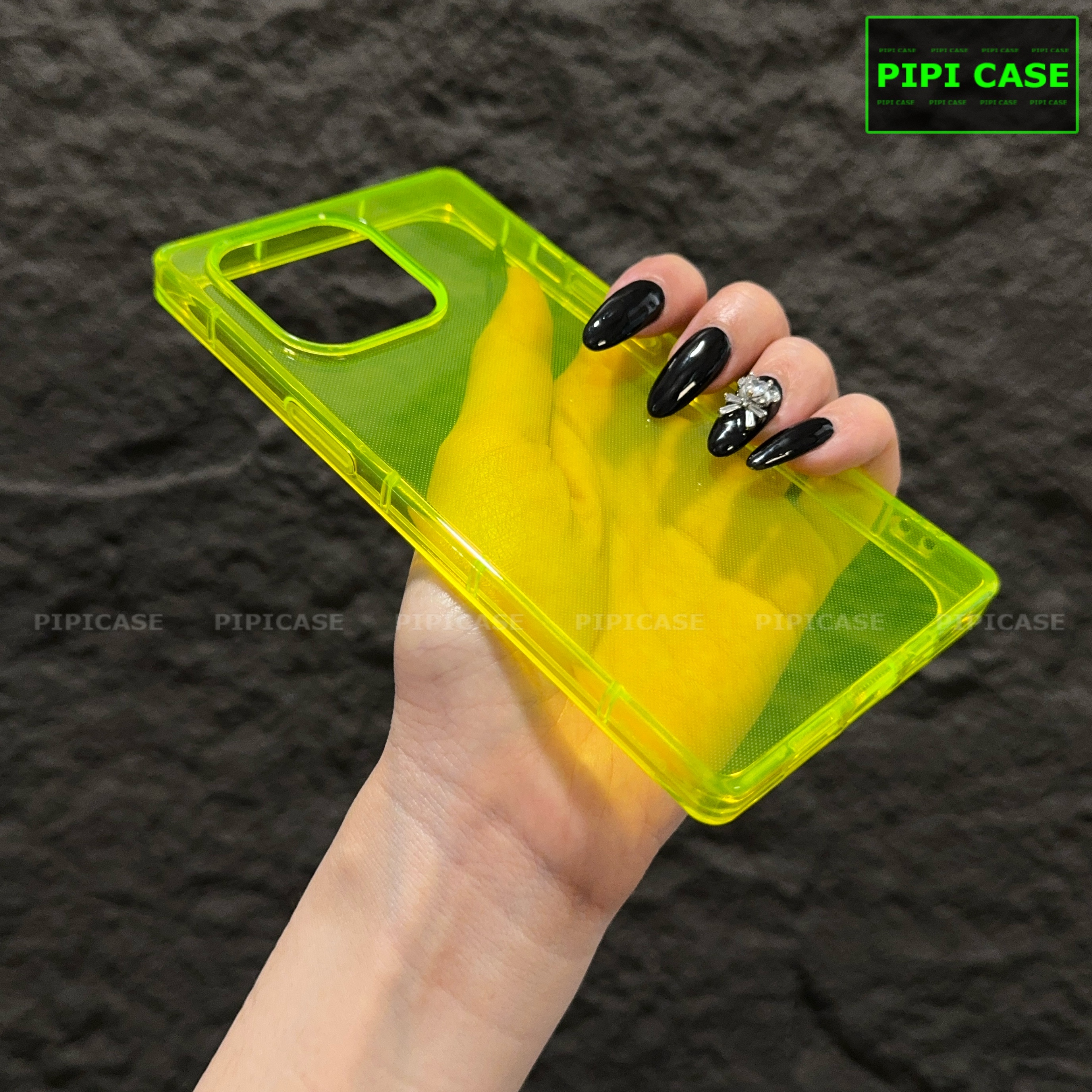 Ốp Lưng iPhone 13 - Layla - Vàng Dạ Quang_thumbnail_7