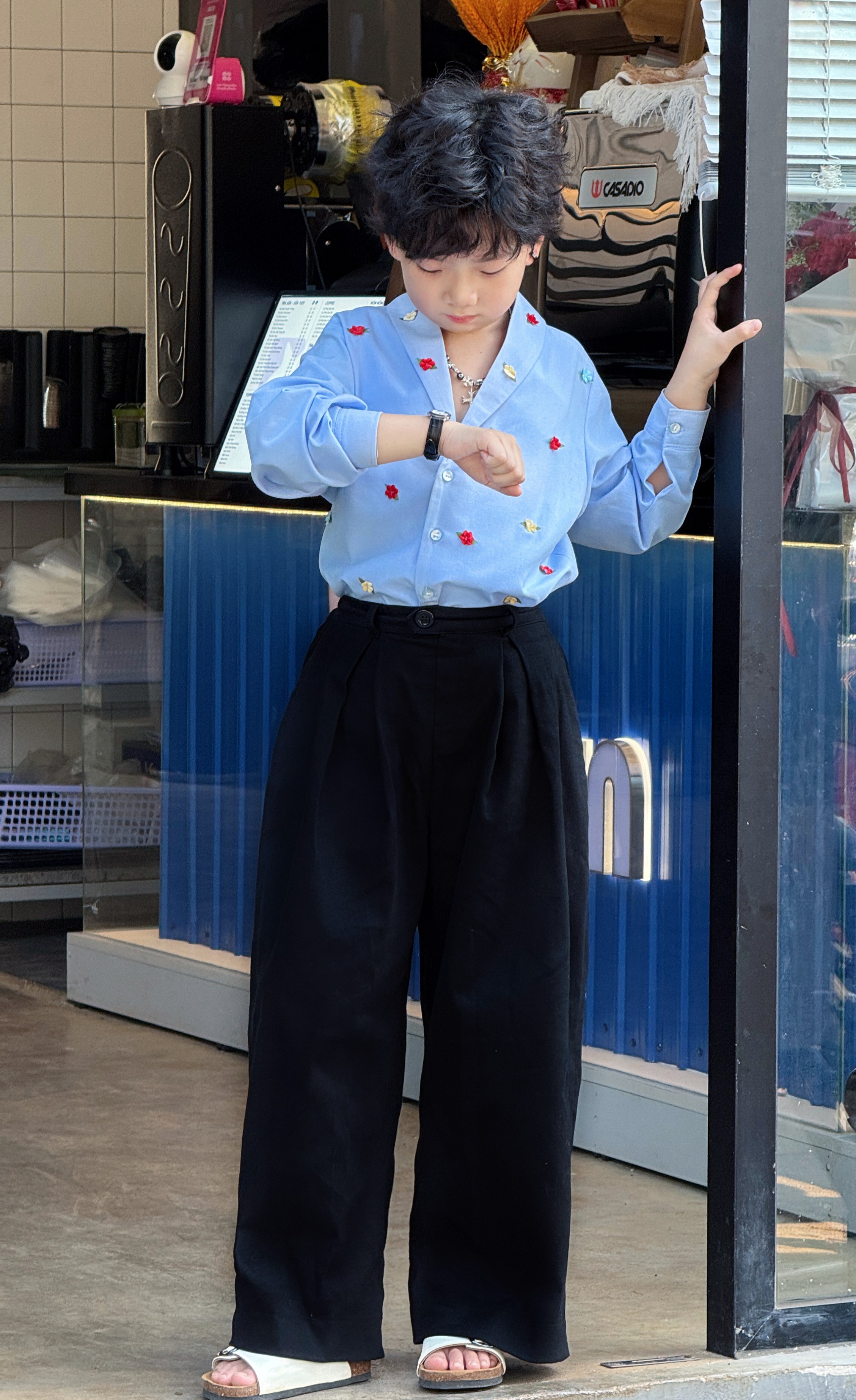 Quần Suông Kaki Rin và Áo Sam Xanh Cho Bé._thumbnail_2