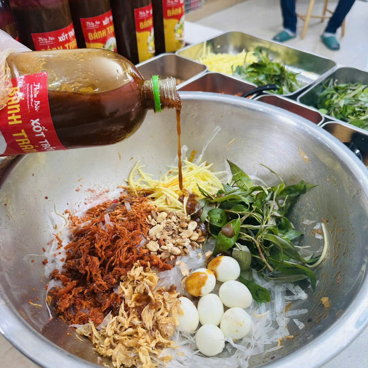 Tên sốt hoặc topping 1
