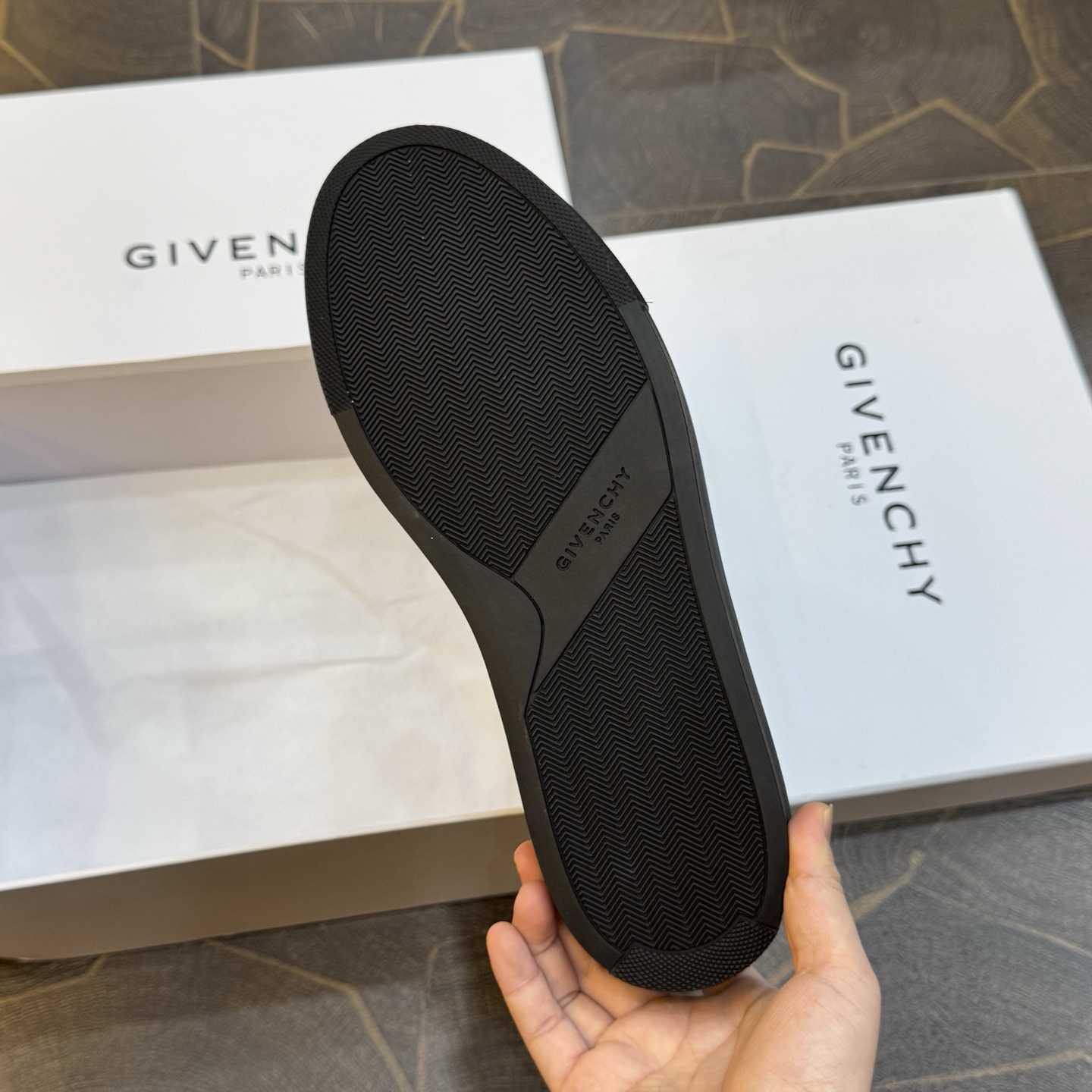 Giày Givenchy_thumbnail_5