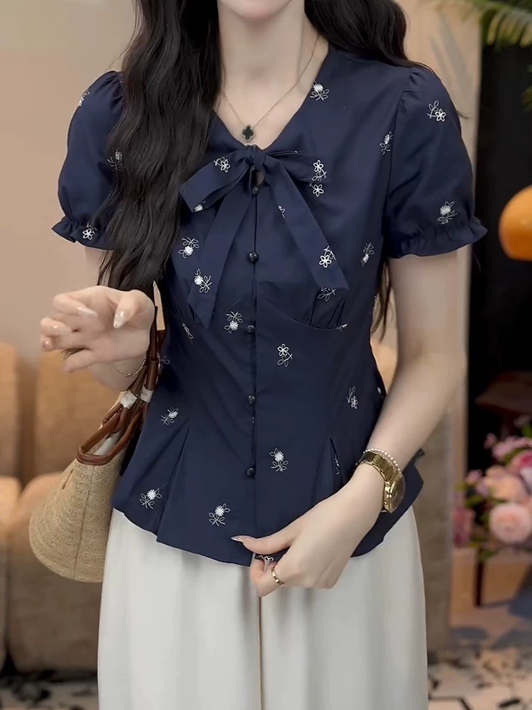 MS BE0502350: Áo sơ mi ngắn tay in họa tiết