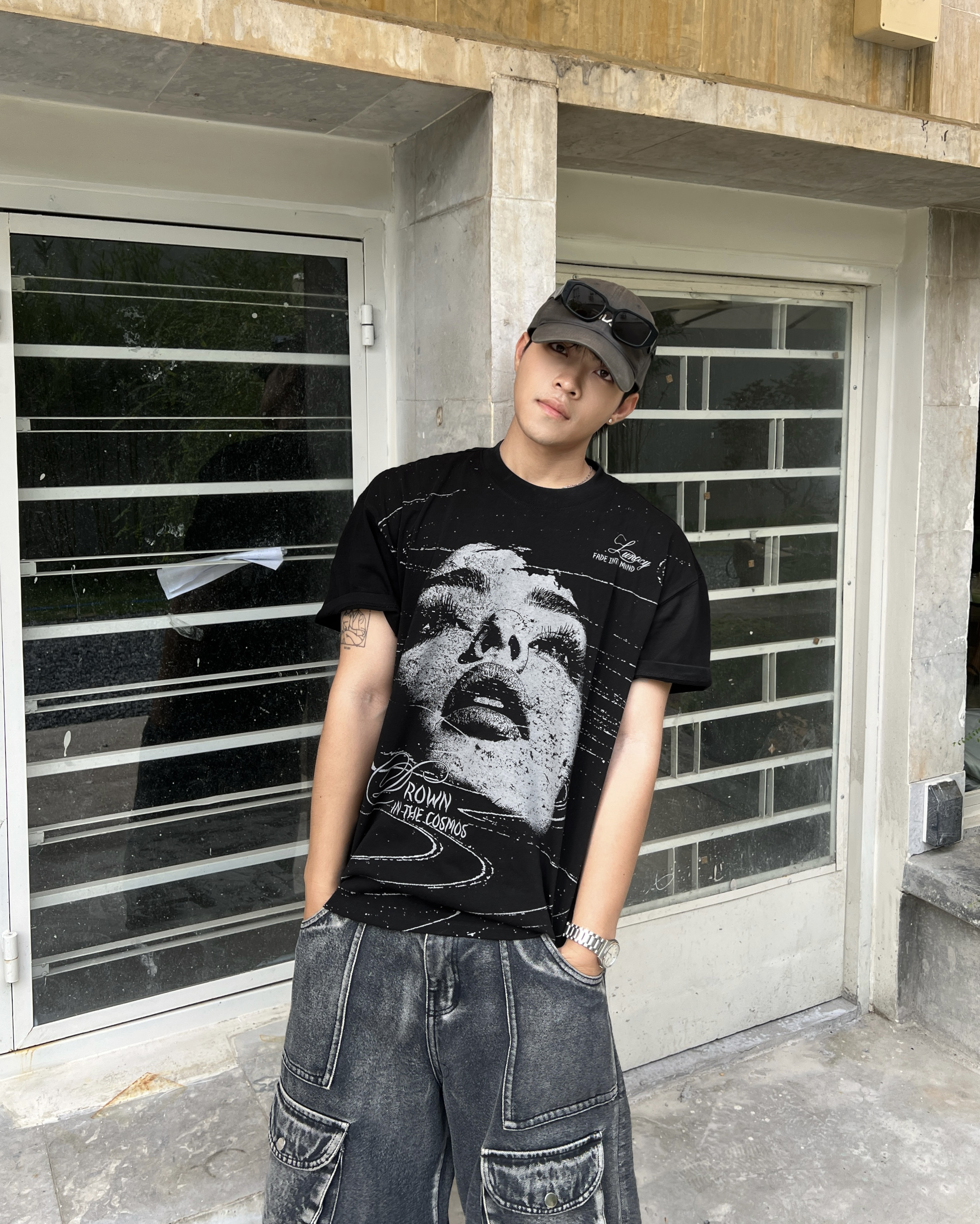 "LUNACY" COSMIC TEE, COTTON - BLACK