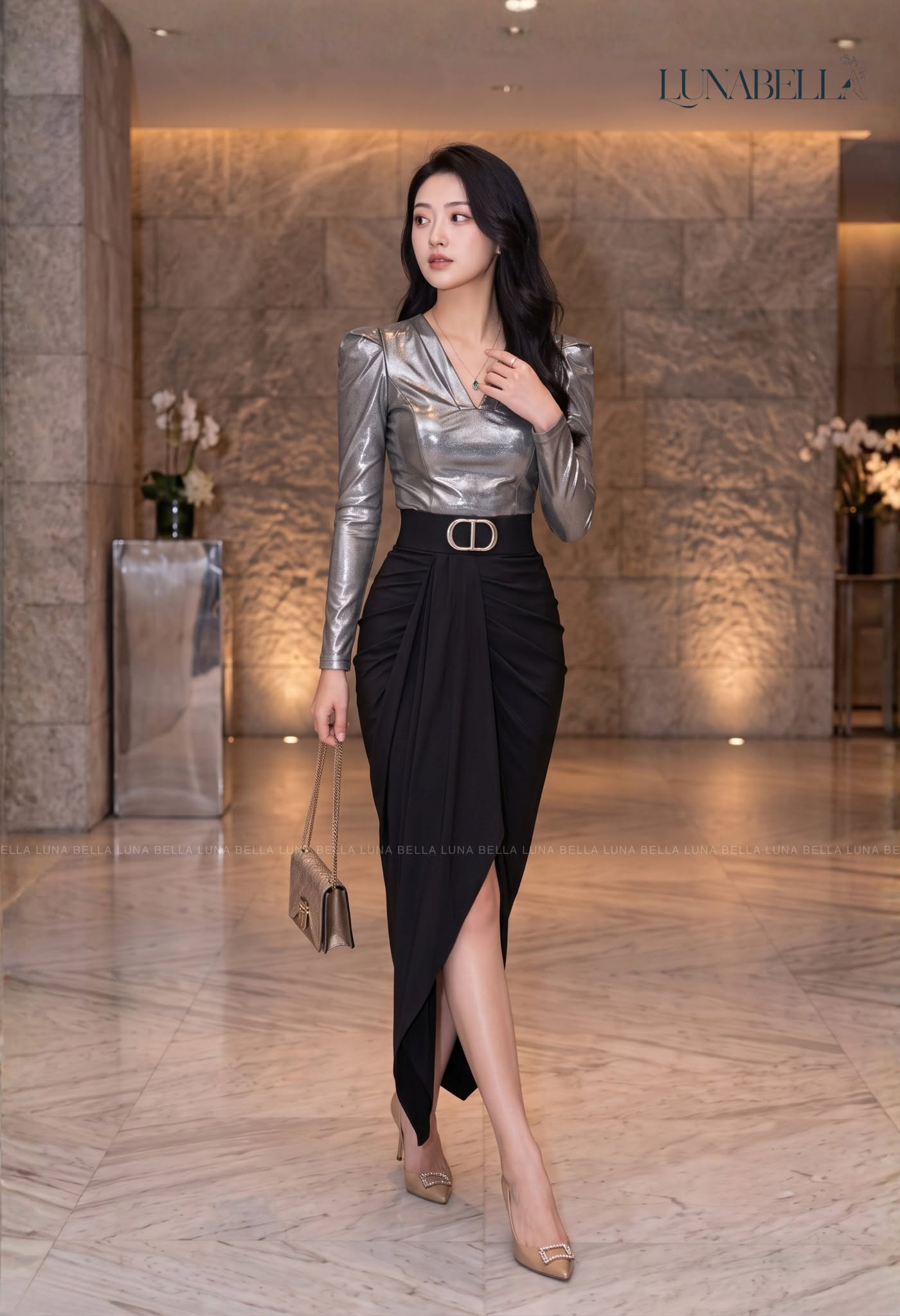 Áo dài tay cổ V li ngực SILVARA màu BẠC_thumbnail_2