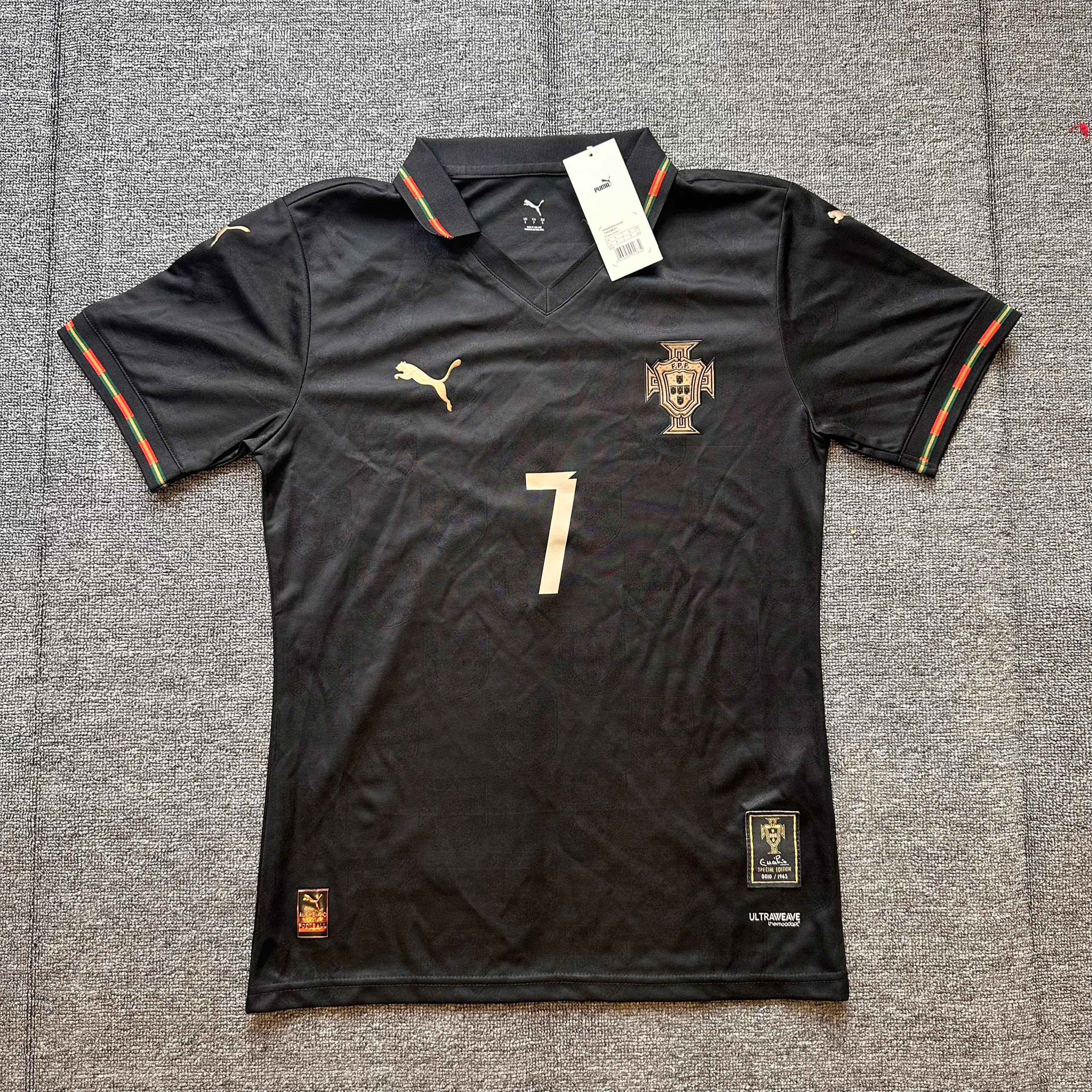 SALE 10 - Size: S