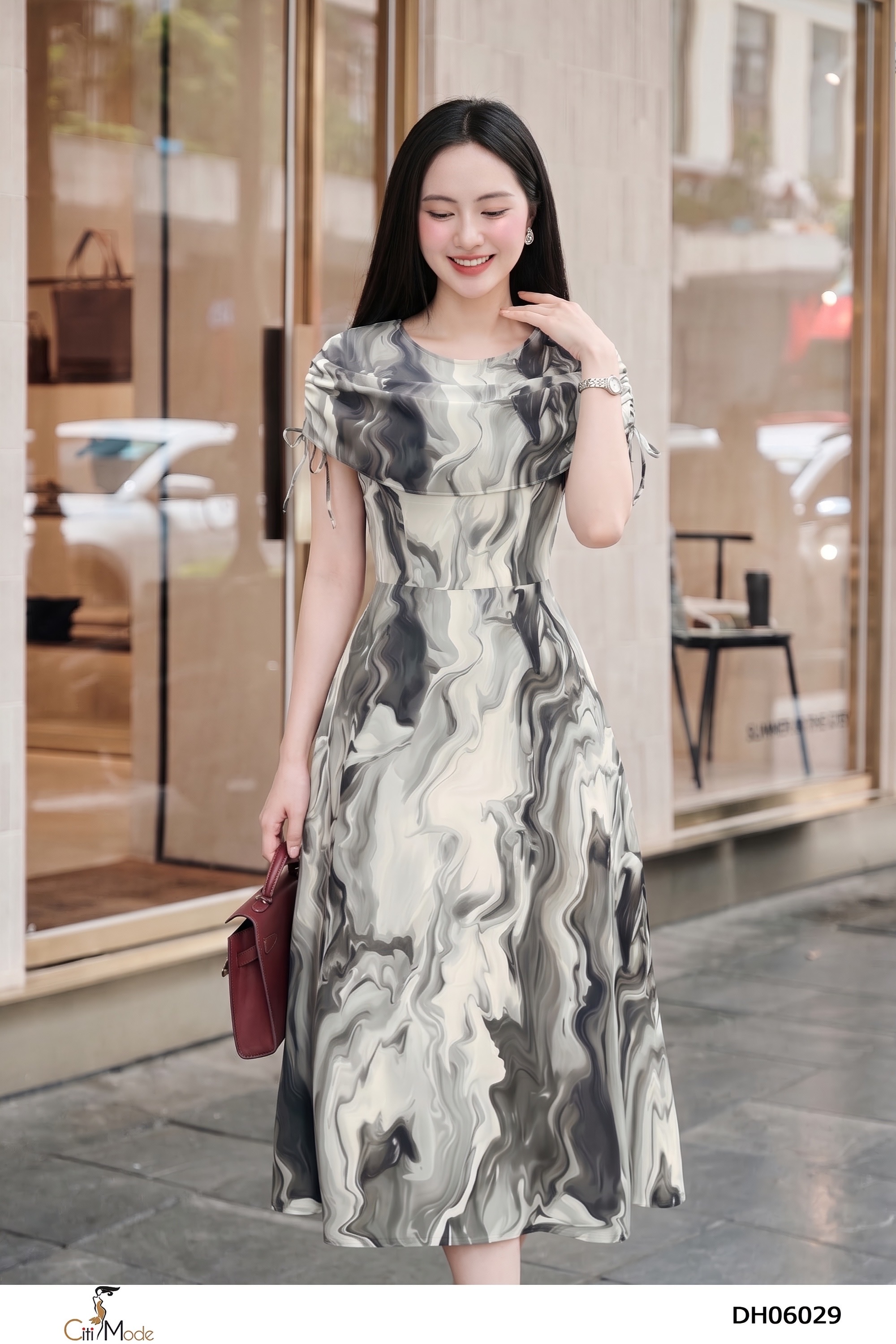 Đầm xòe họa tiết trắng đen tà phủ tay nhún thắt nơ_thumbnail_7