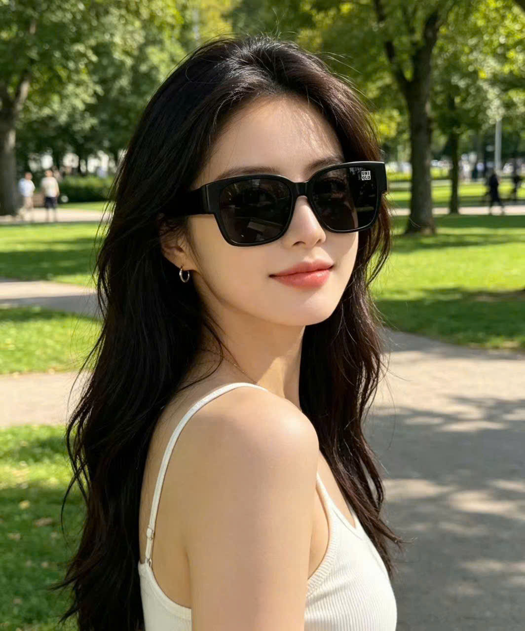 Kính râm U