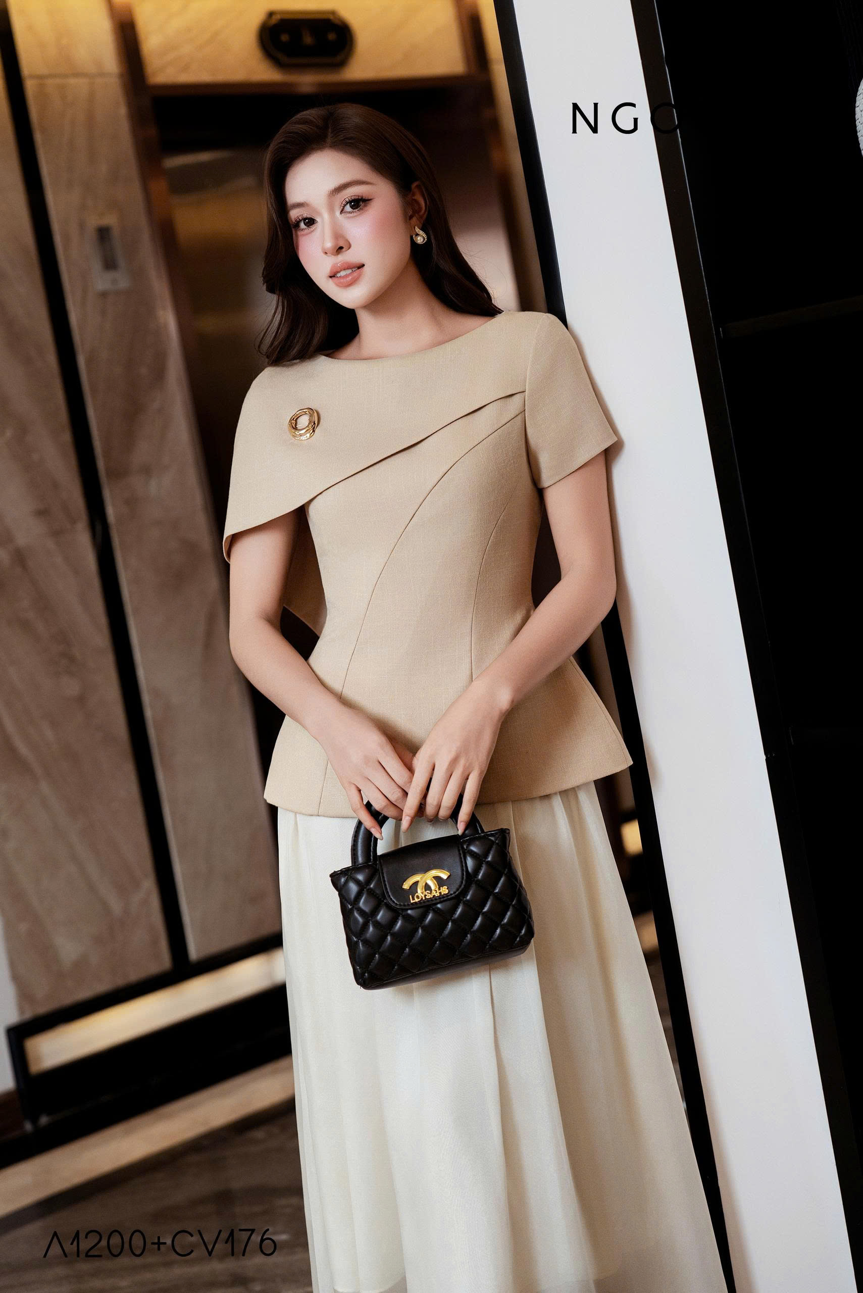 Ivy Top_ Áo peplum Vai Choàng Lệch A1200_thumbnail_3