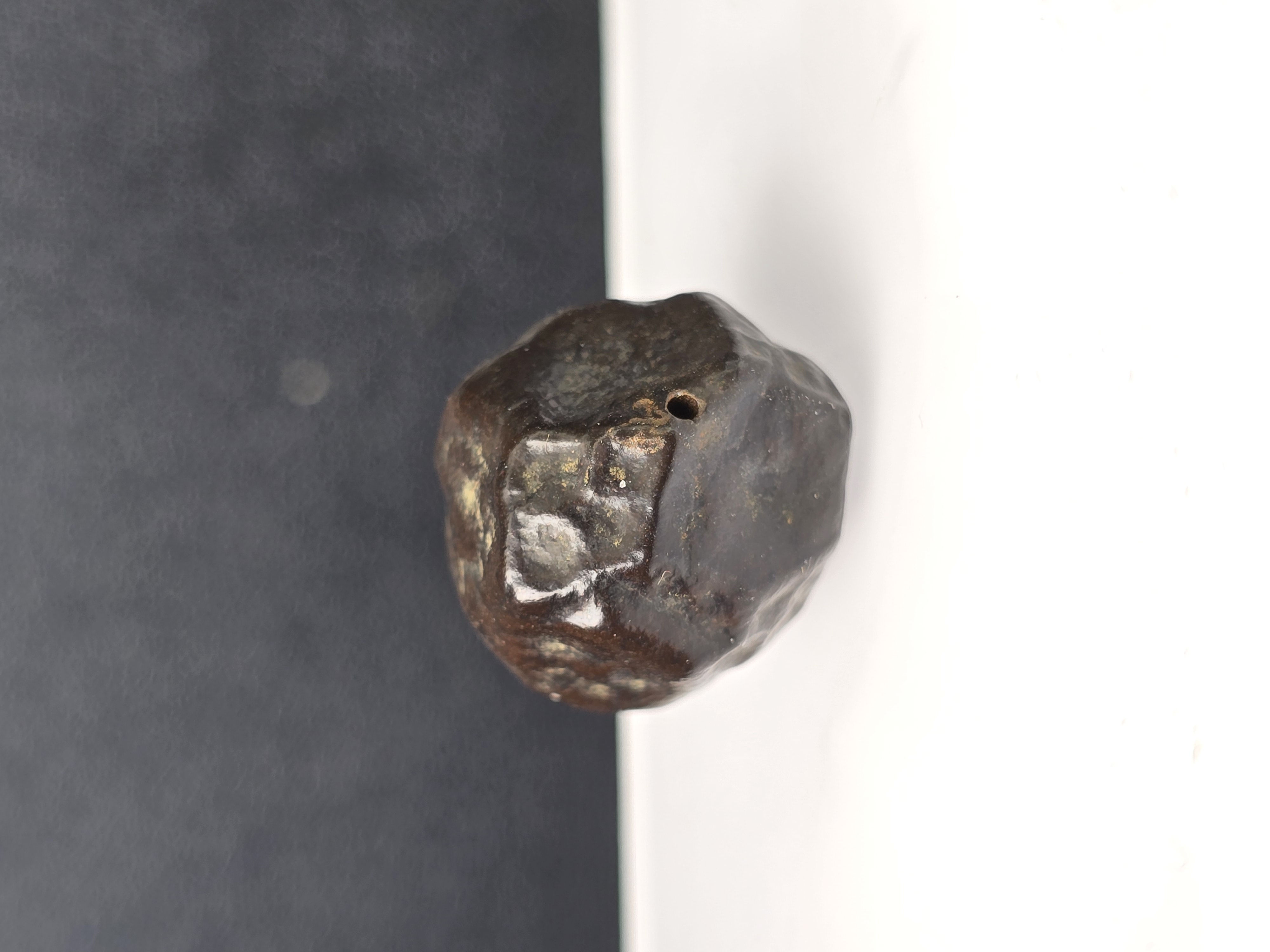 Hạt Đá Tiên Tri Prophecy Stone có xỏ lỗ xuyên - xuất xứ khu vực sa mạc Sahara, Ai Cập Size ~2cm_thumbnail_16
