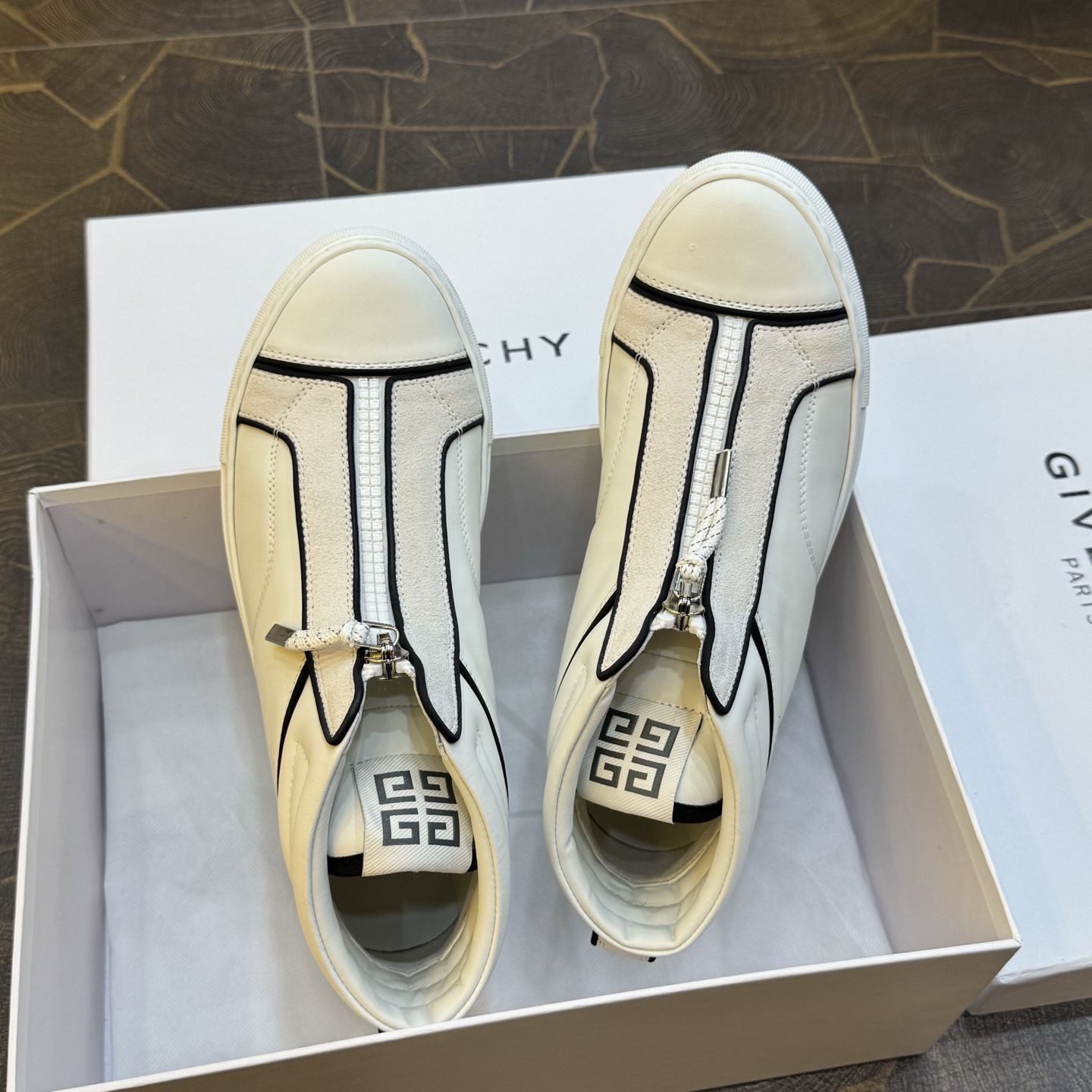 Giày Givenchy