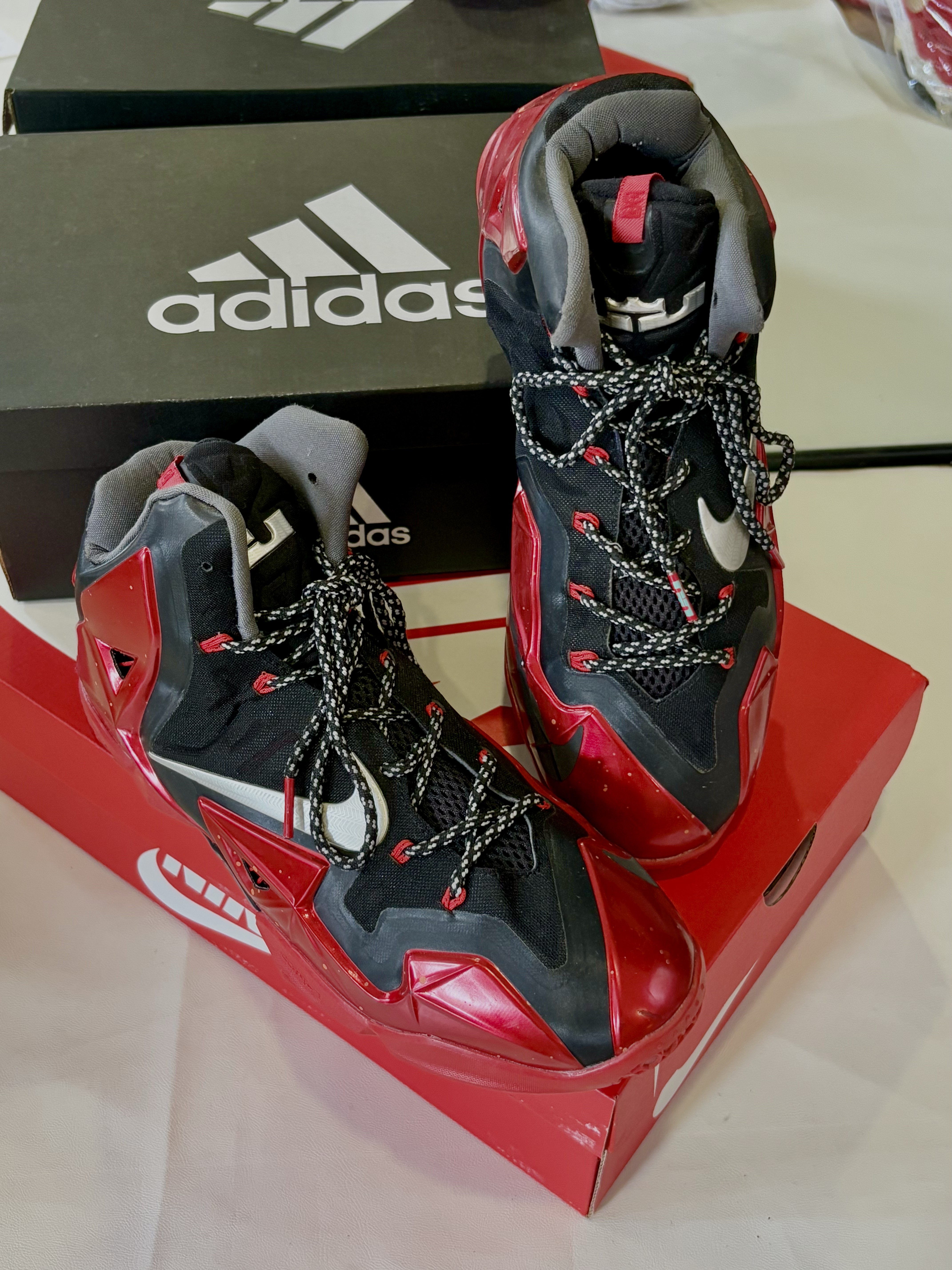 Nike LeBron 11 616175-001_thumbnail_5