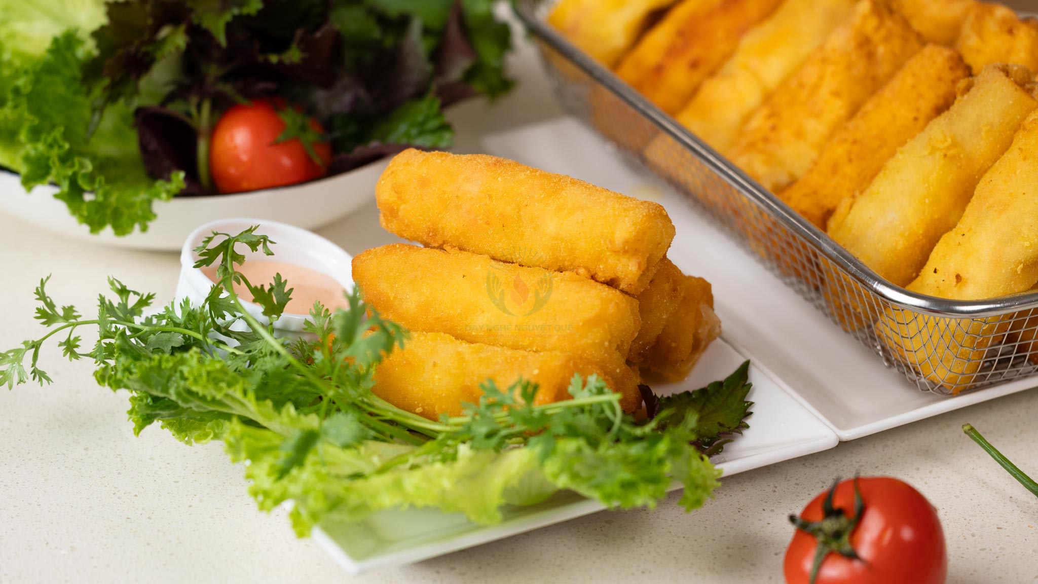 Chả Giò Hải Sản Xốt Mayo