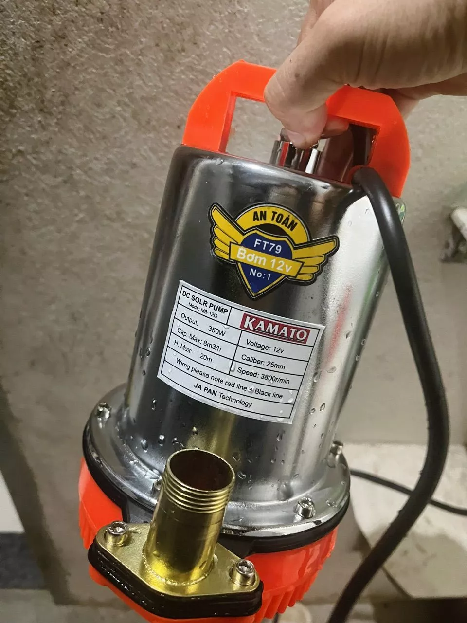 Máy Bơm Chìm 12V Kamato 300W Dùng Bình Ắc Quy – Bơm Tõm Hút Nước Hồ Cá, Tưới Cây Tiết Kiệm Điện_thumbnail_7
