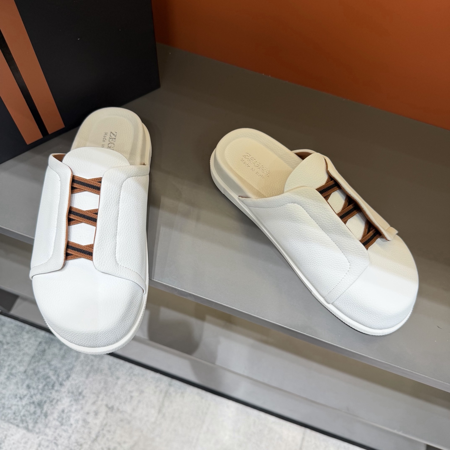 Sục Zegna_thumbnail_3