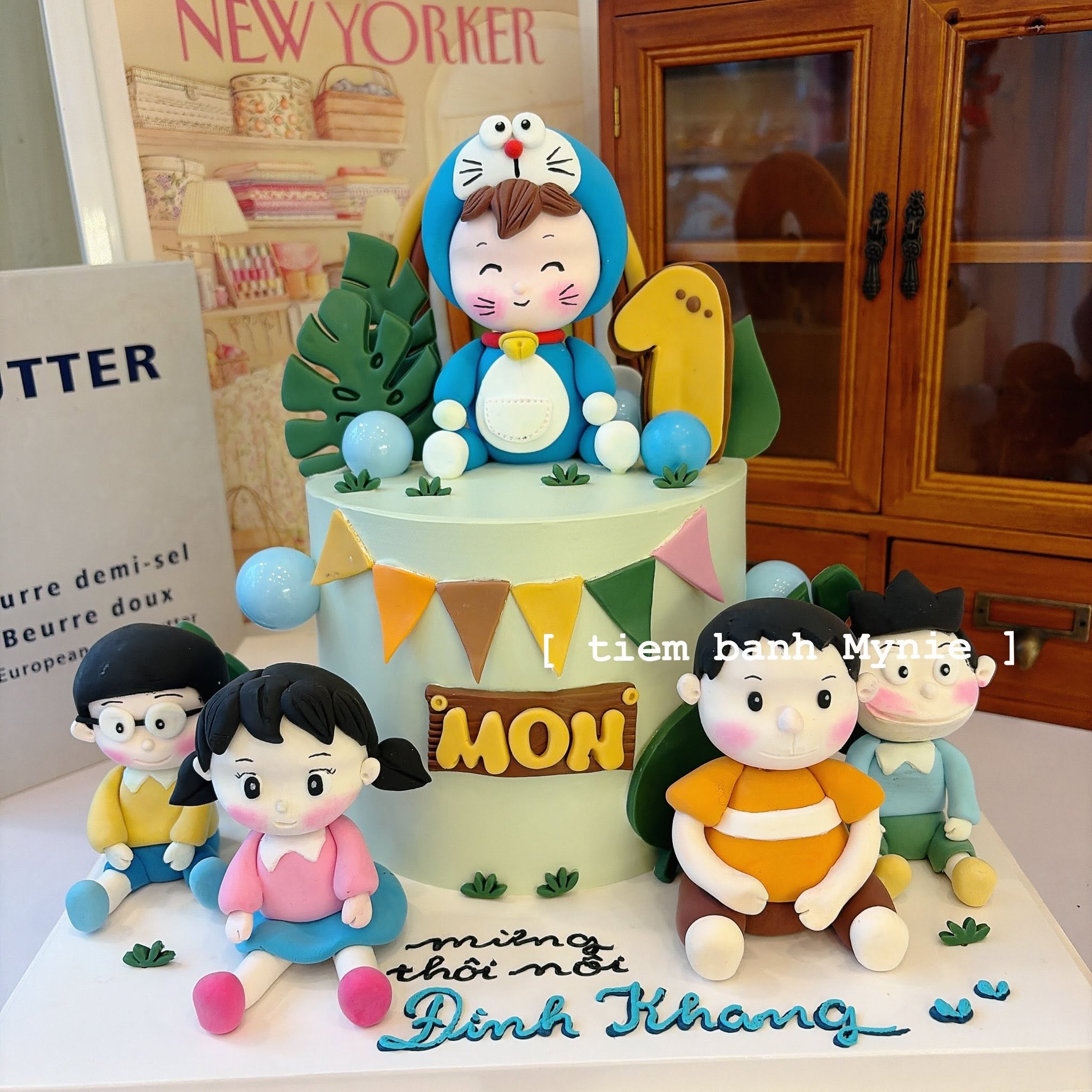 Bánh chủ đề Doraemon cho bé