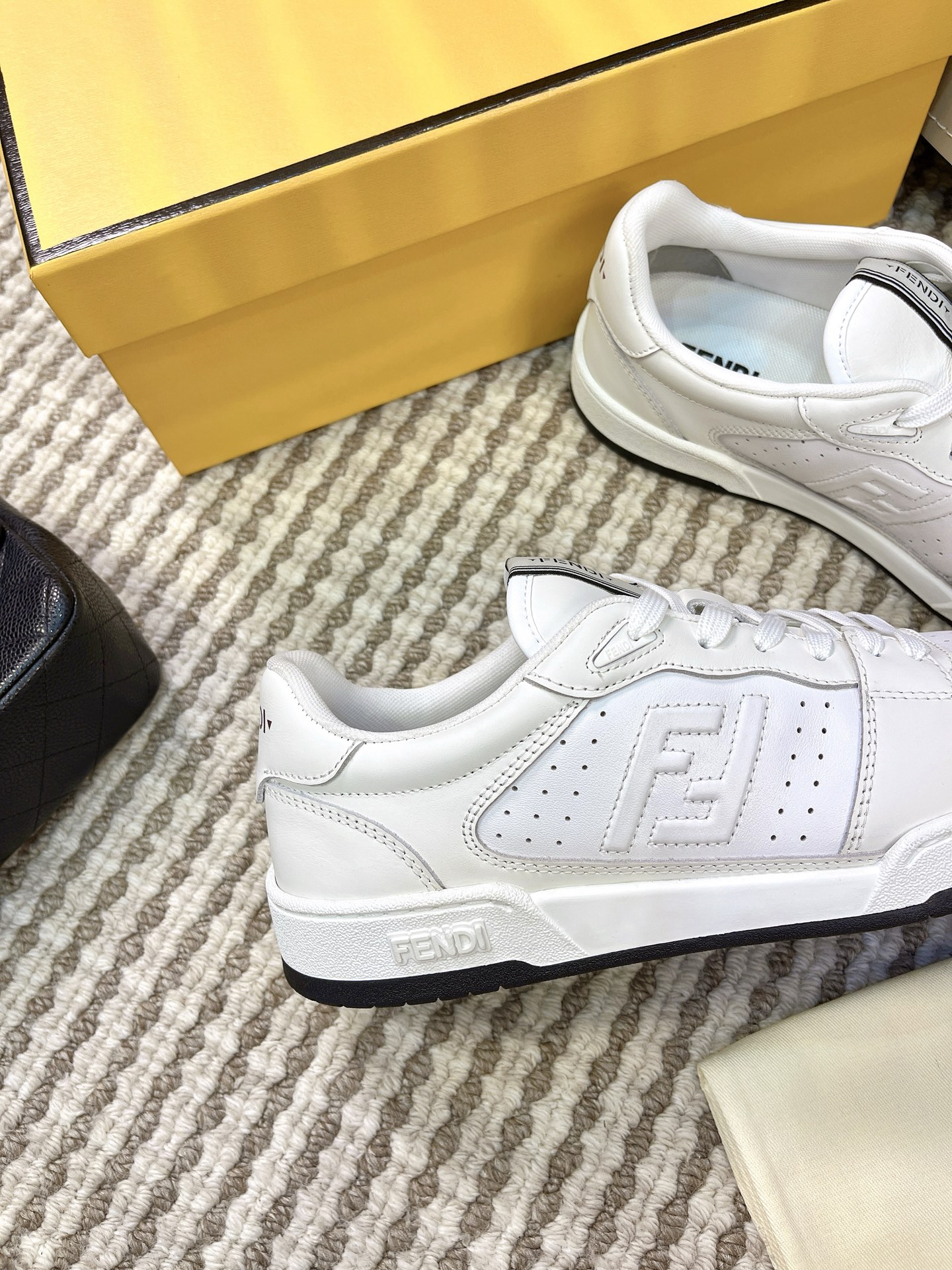 Giày Fendi_thumbnail_6