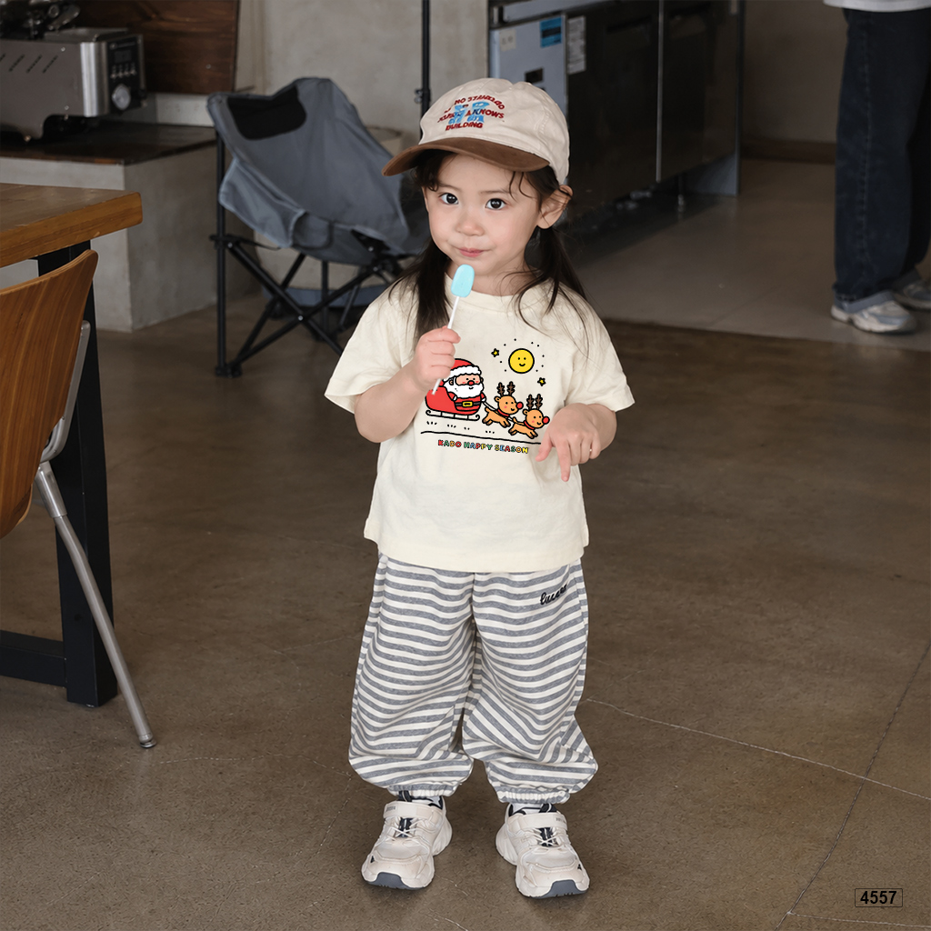 Áo thun bé gái form rộng gấu xinh giáng sinh Kado 4557_thumbnail_2