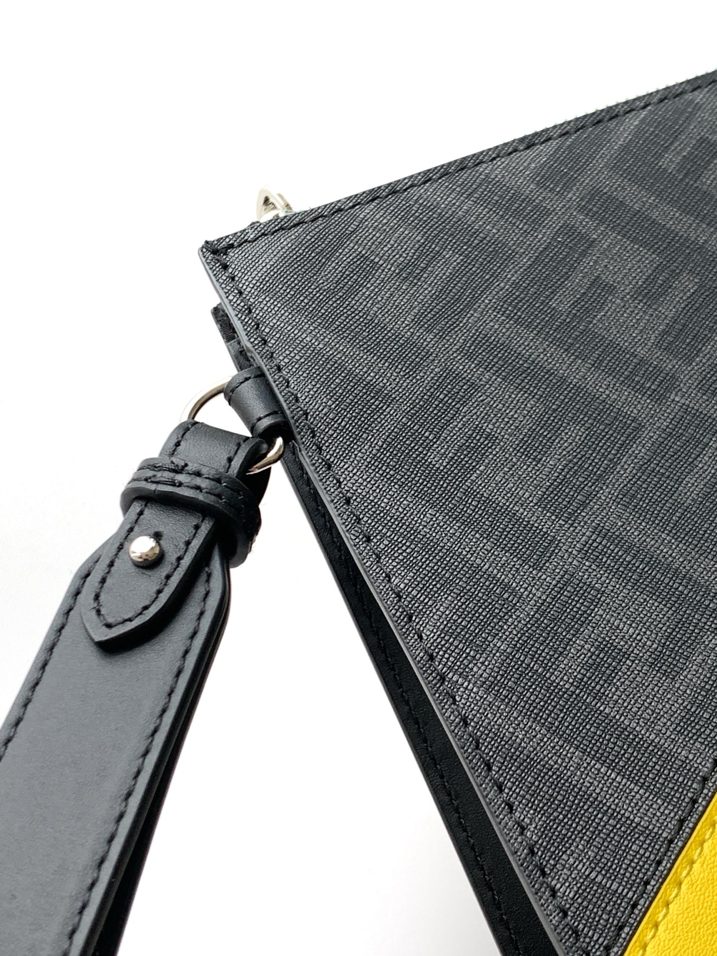 Cluth Fendi_thumbnail_0