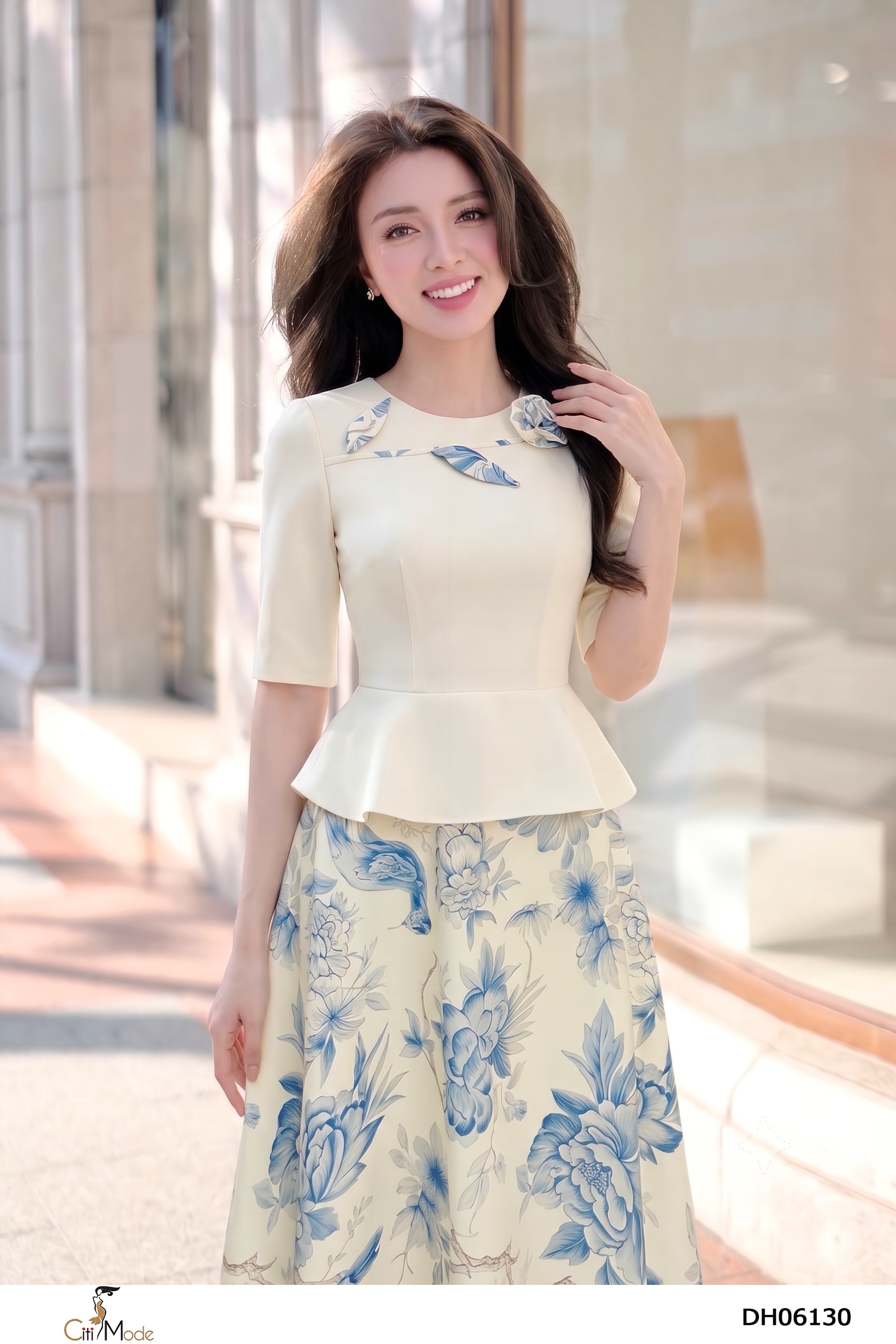 Đầm xòe hoa phối kem cổ tròn, tay lỡ_thumbnail_5