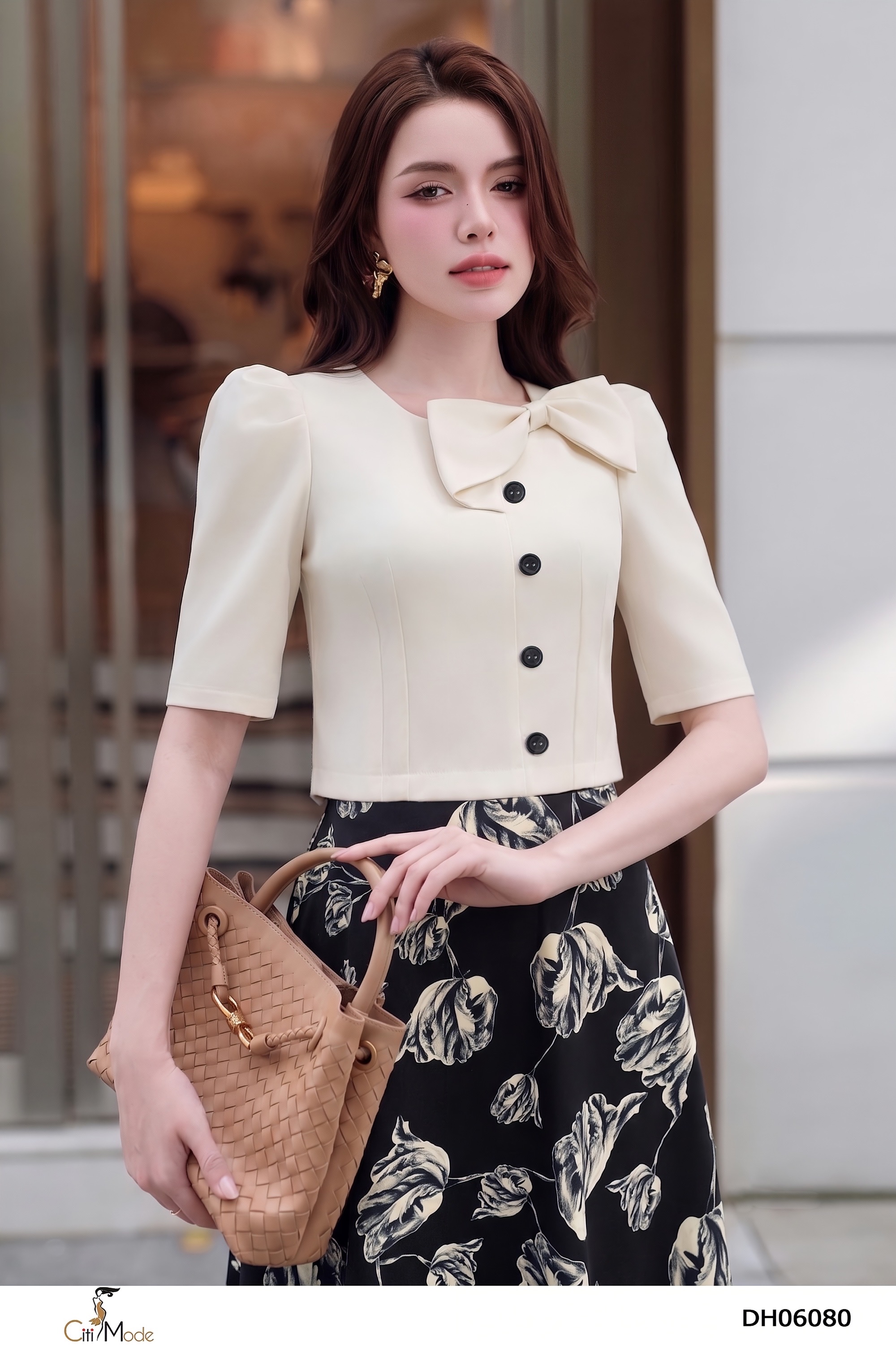 Đầm xòe hoa đen phối trắng kem, nơ cổ tay lỡ_thumbnail_2